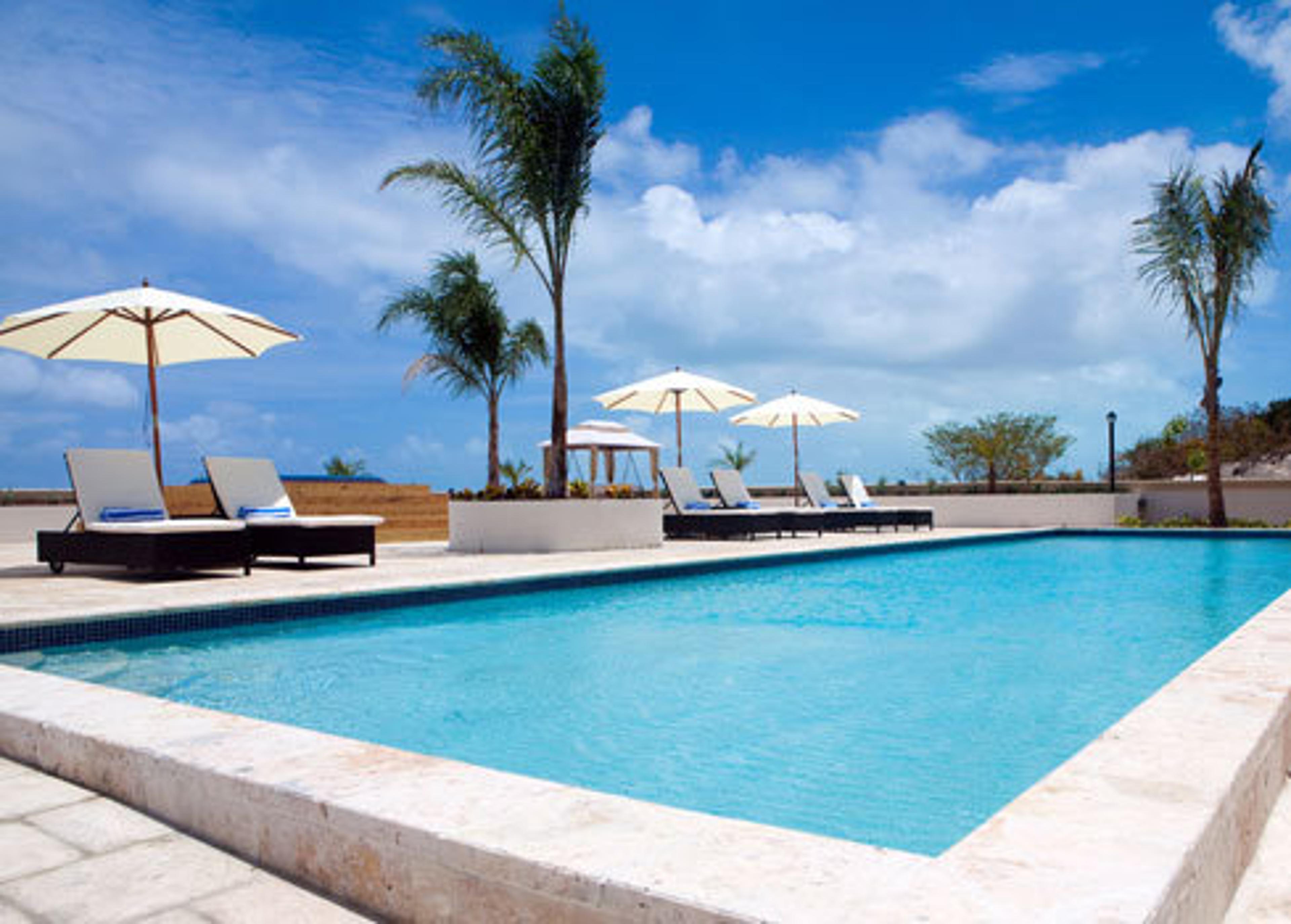 La Vista Azul Resort