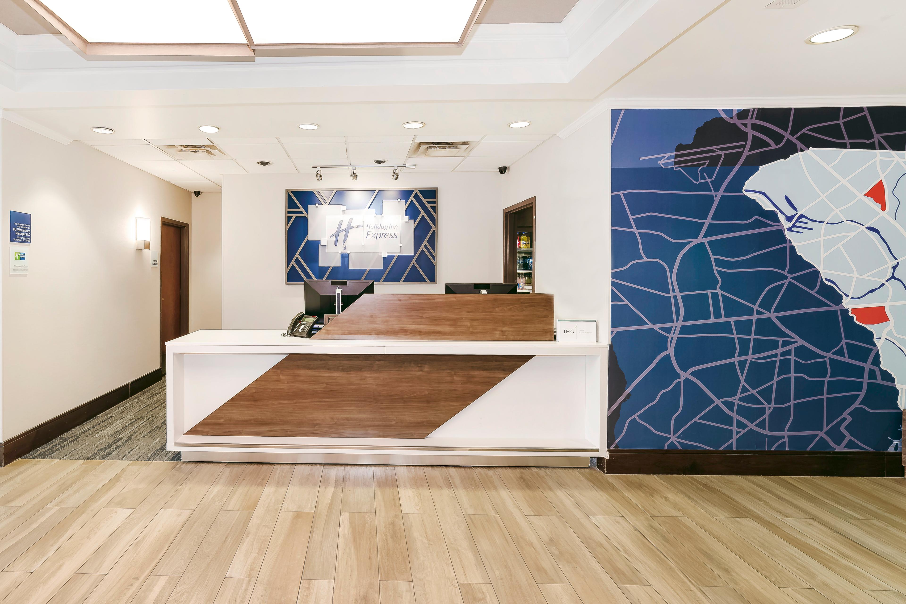 HOLIDAY INN EXP STES WALTERBORO BY
