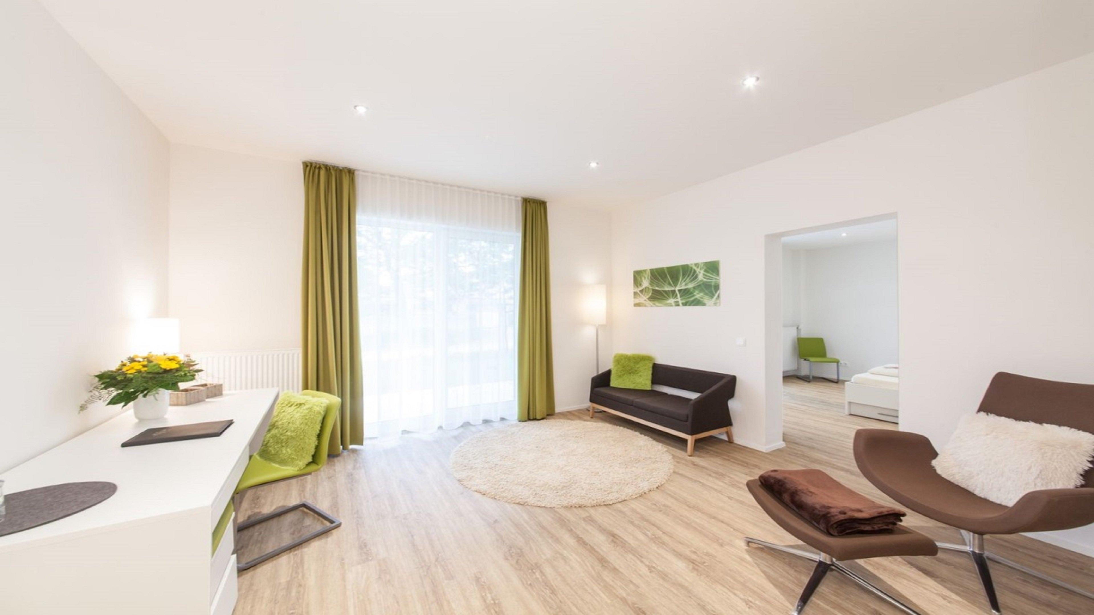 CANDLEWOOD SUITES FURTH