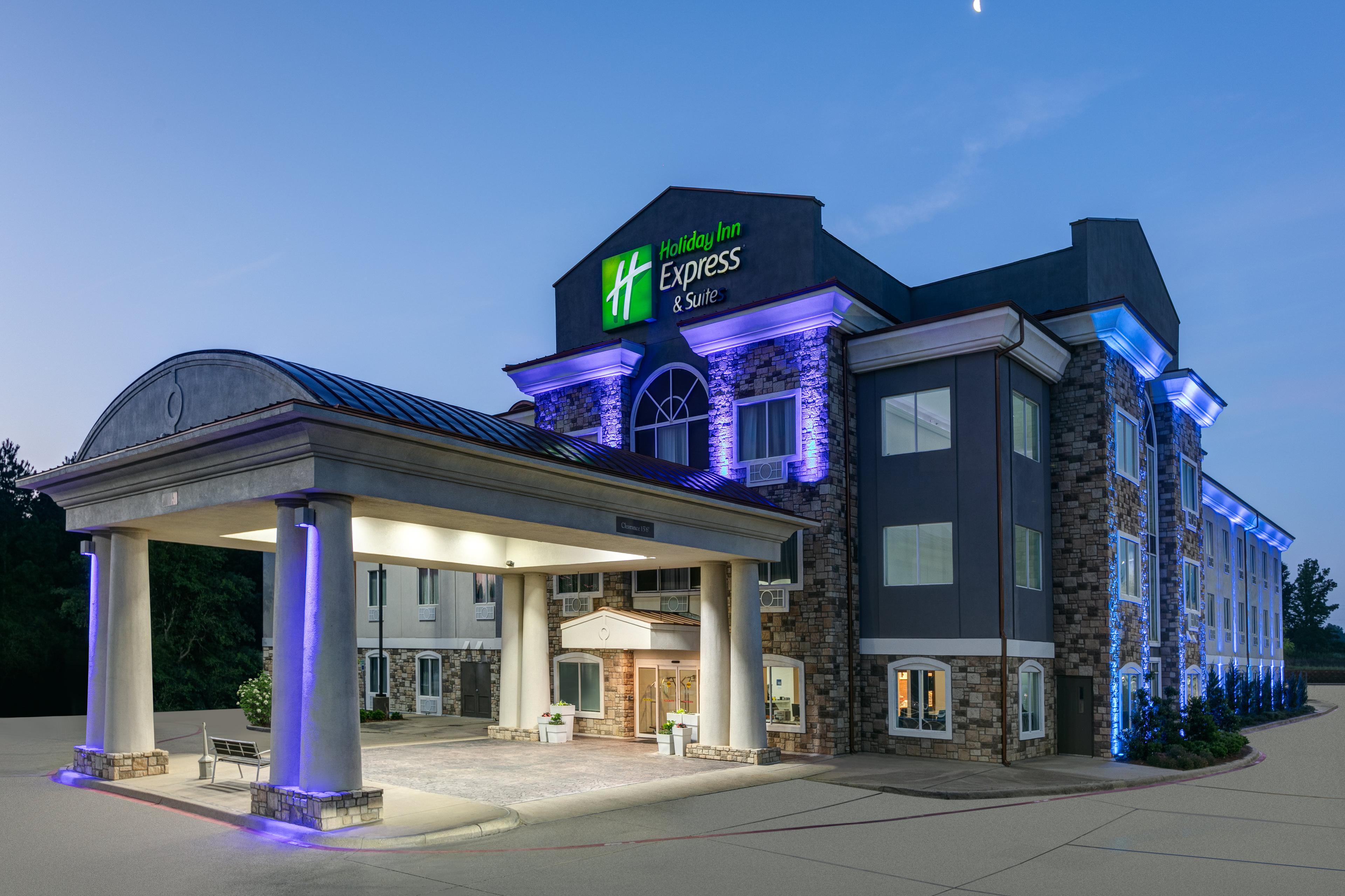 HOLIDAY INN EXP STES MARSHALL BY IH