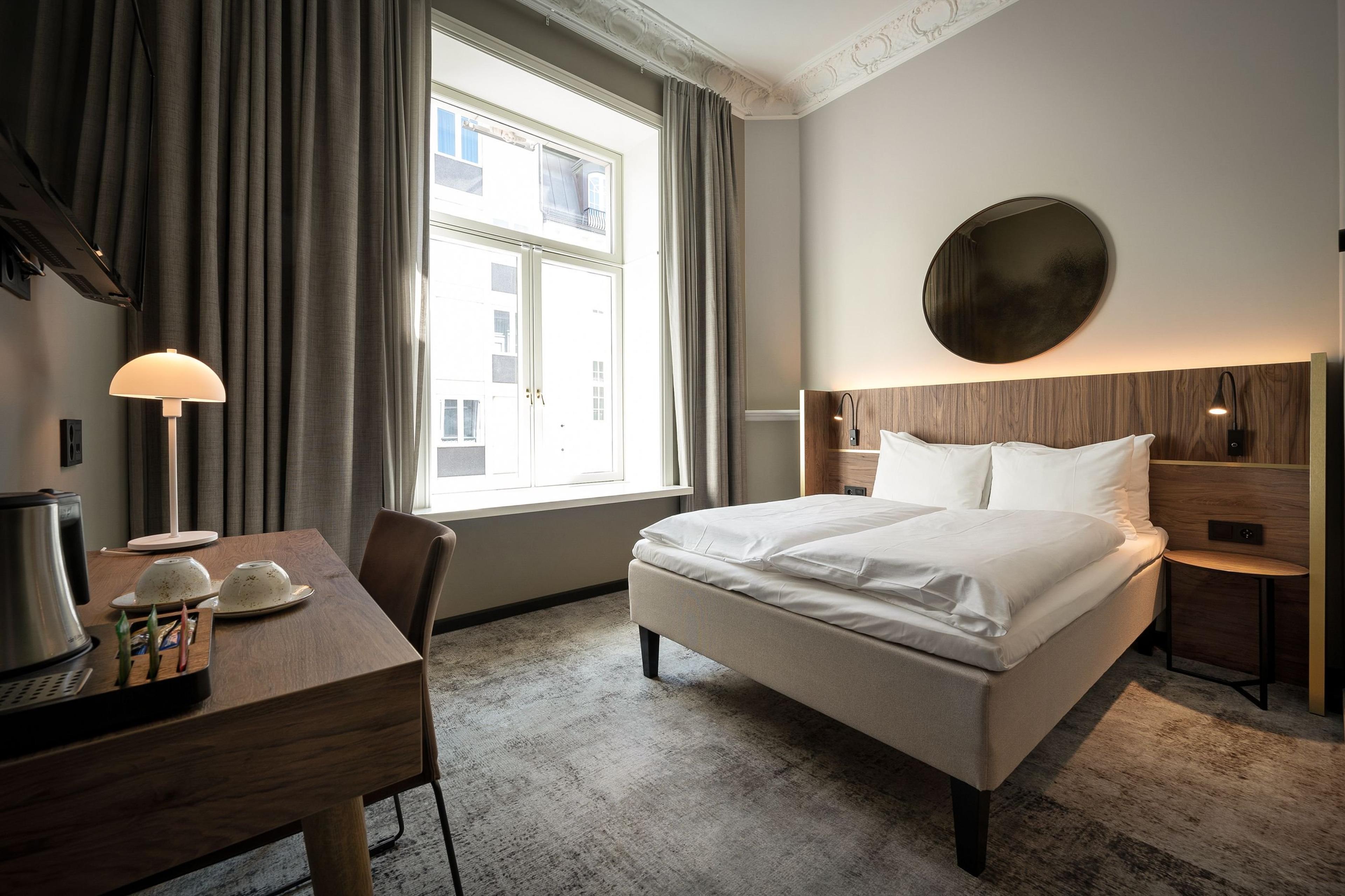 KARL JOHAN HOTEL