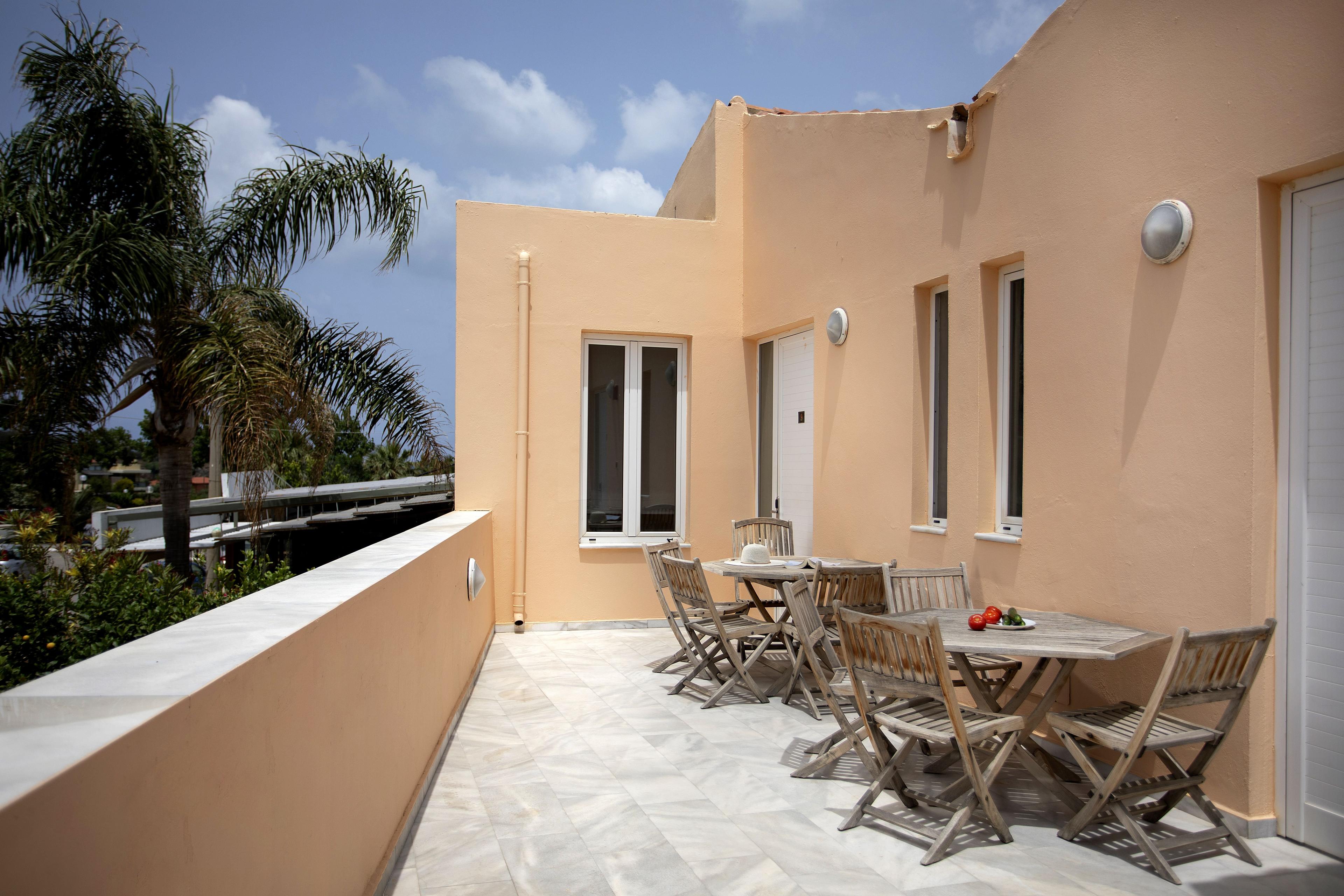 ELMAS DREAM APARTMENTS