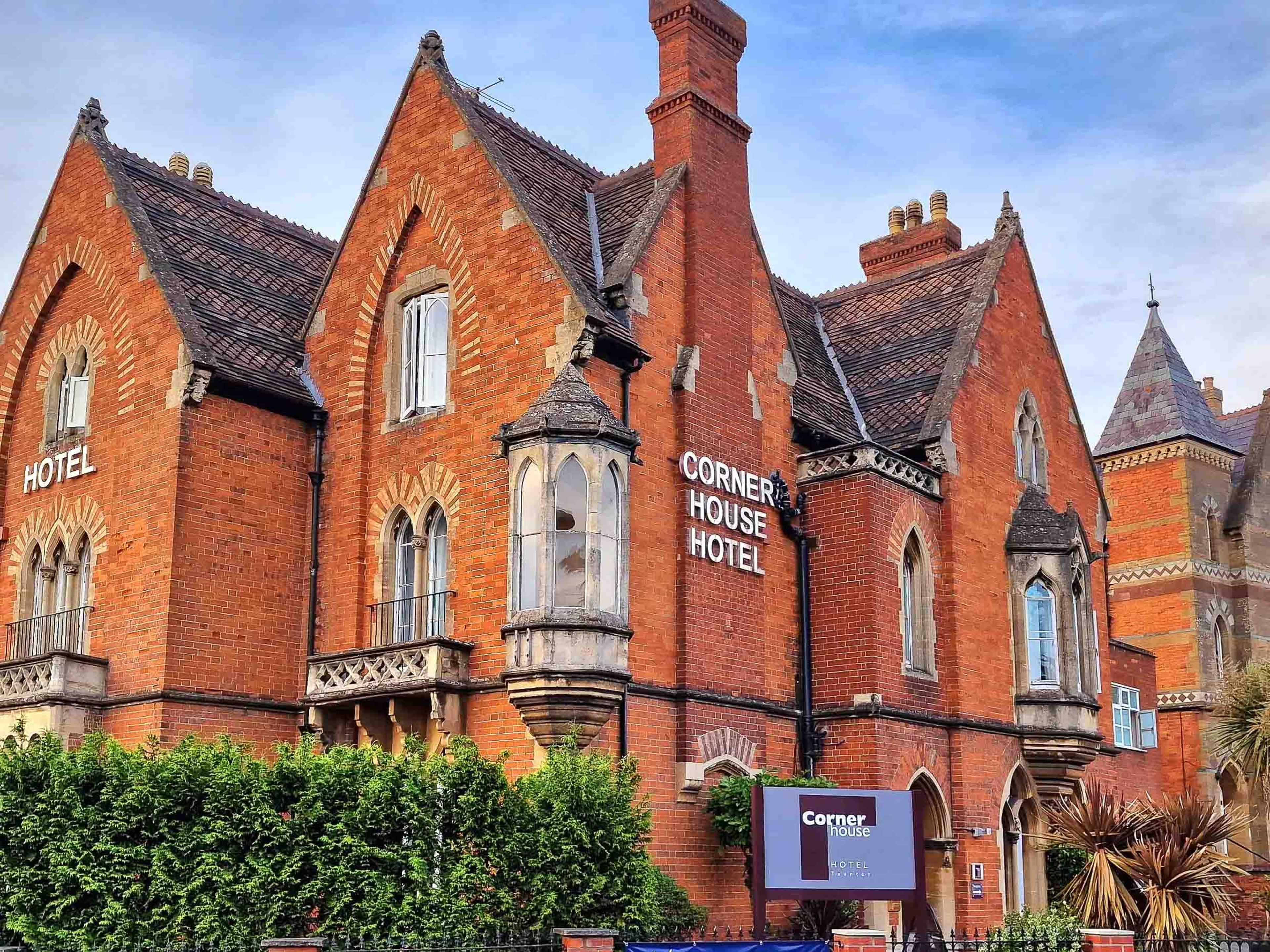Corner House Hotel