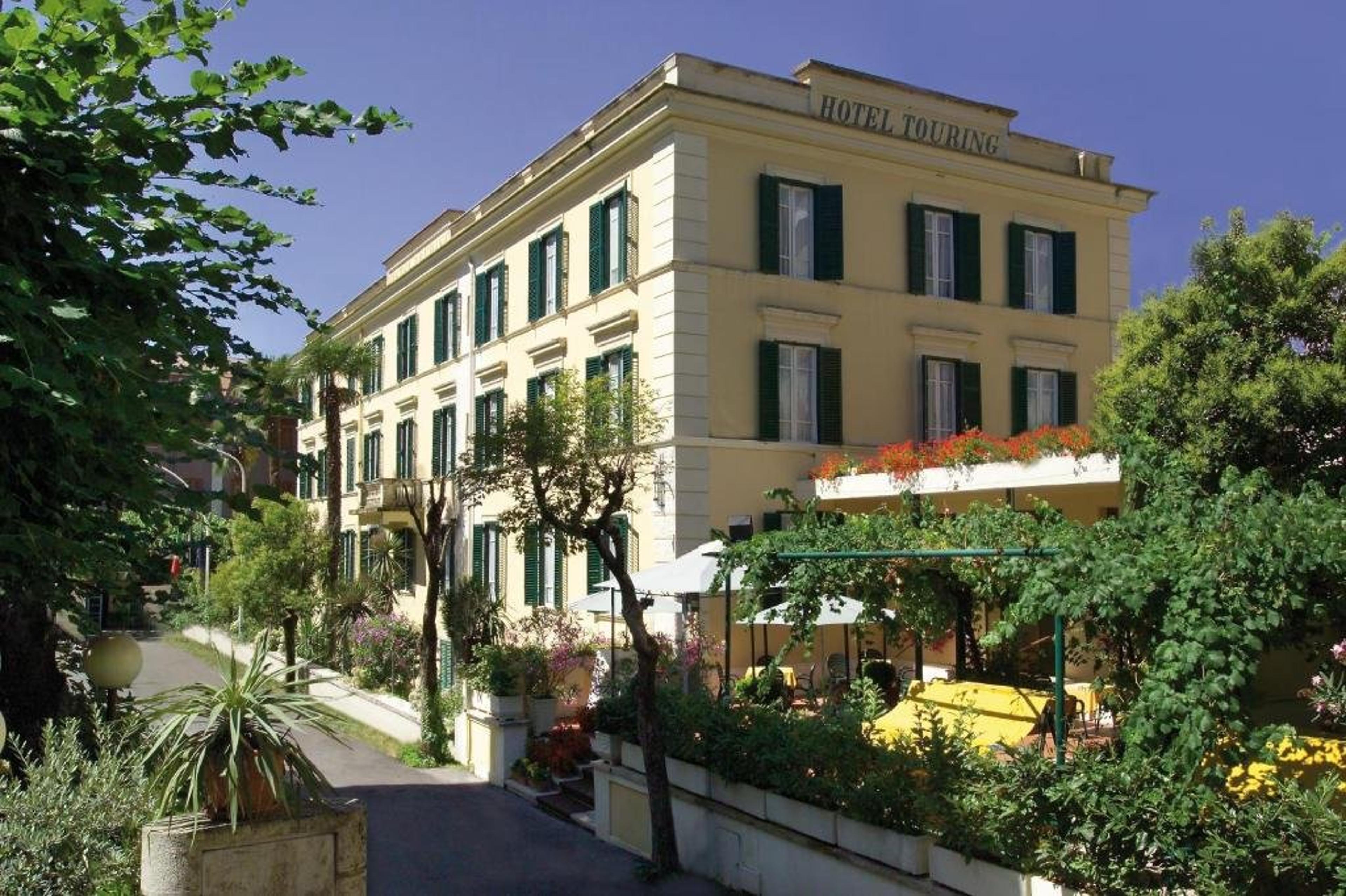 HOTEL TOURING WELLNESS AND BEAUTY