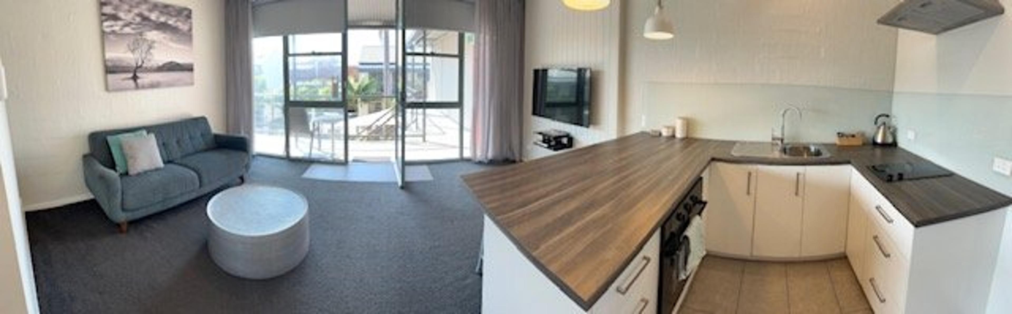 MOONLIGHT BAY APARTMENTS