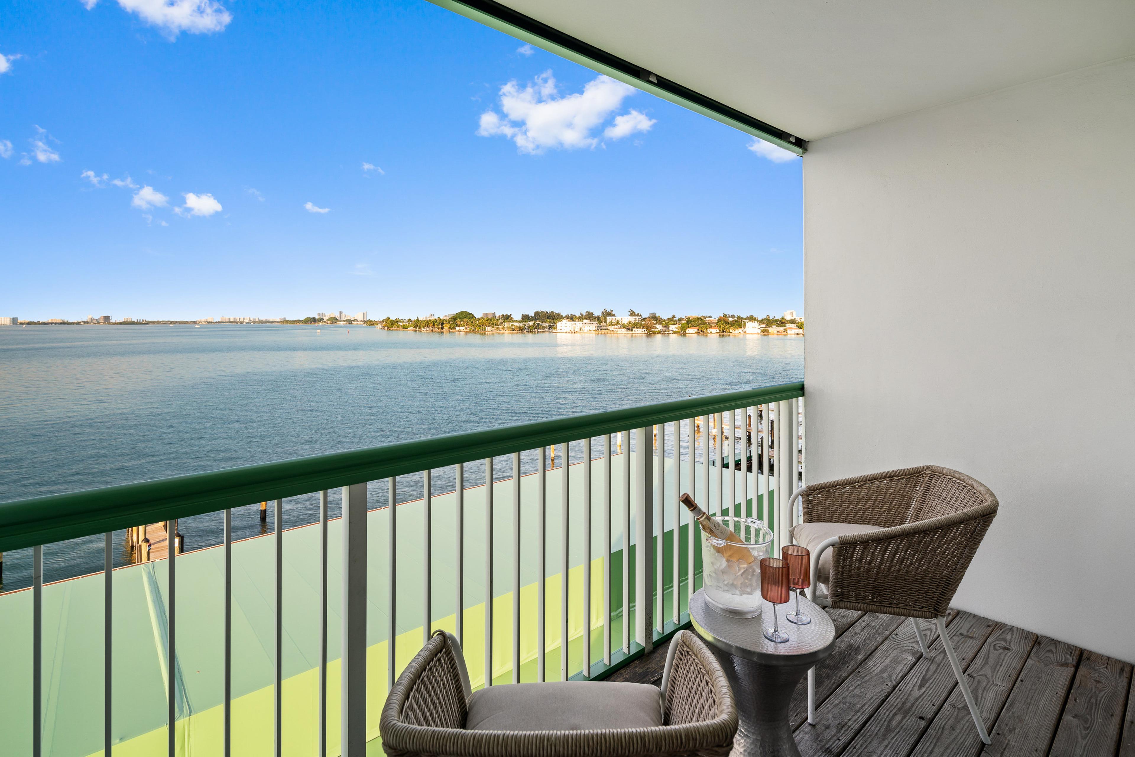 NORTH BAY INN MIAMI