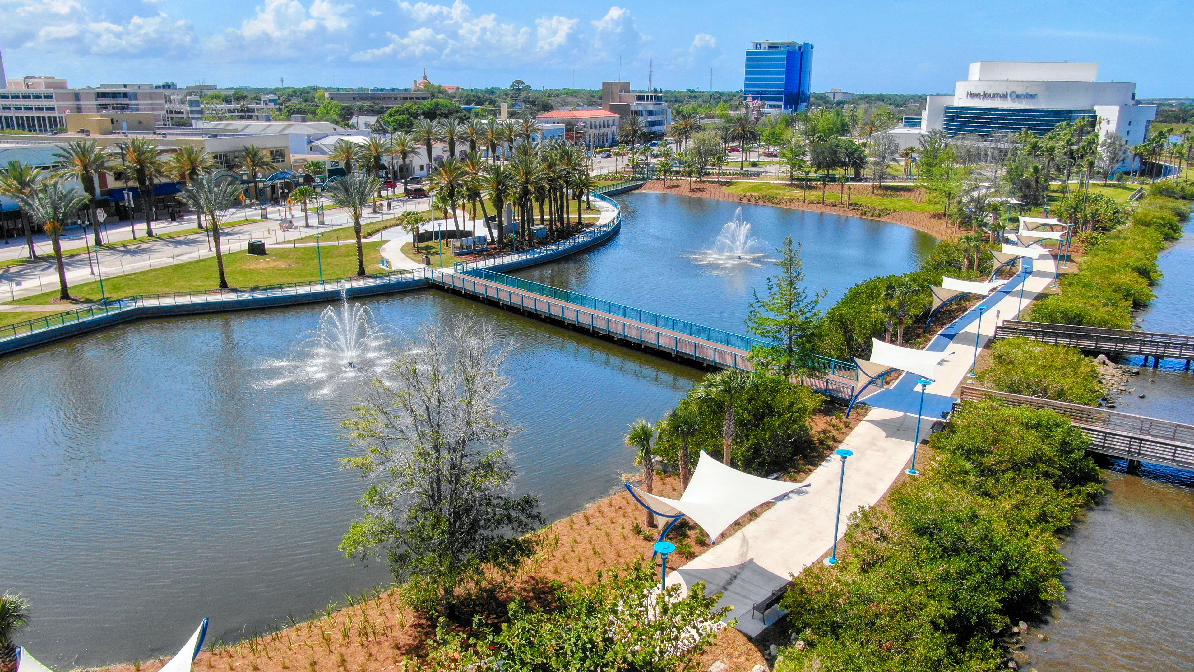 Holiday Inn Express & Suites Oceanfront Daytona Beach Shores by IHG