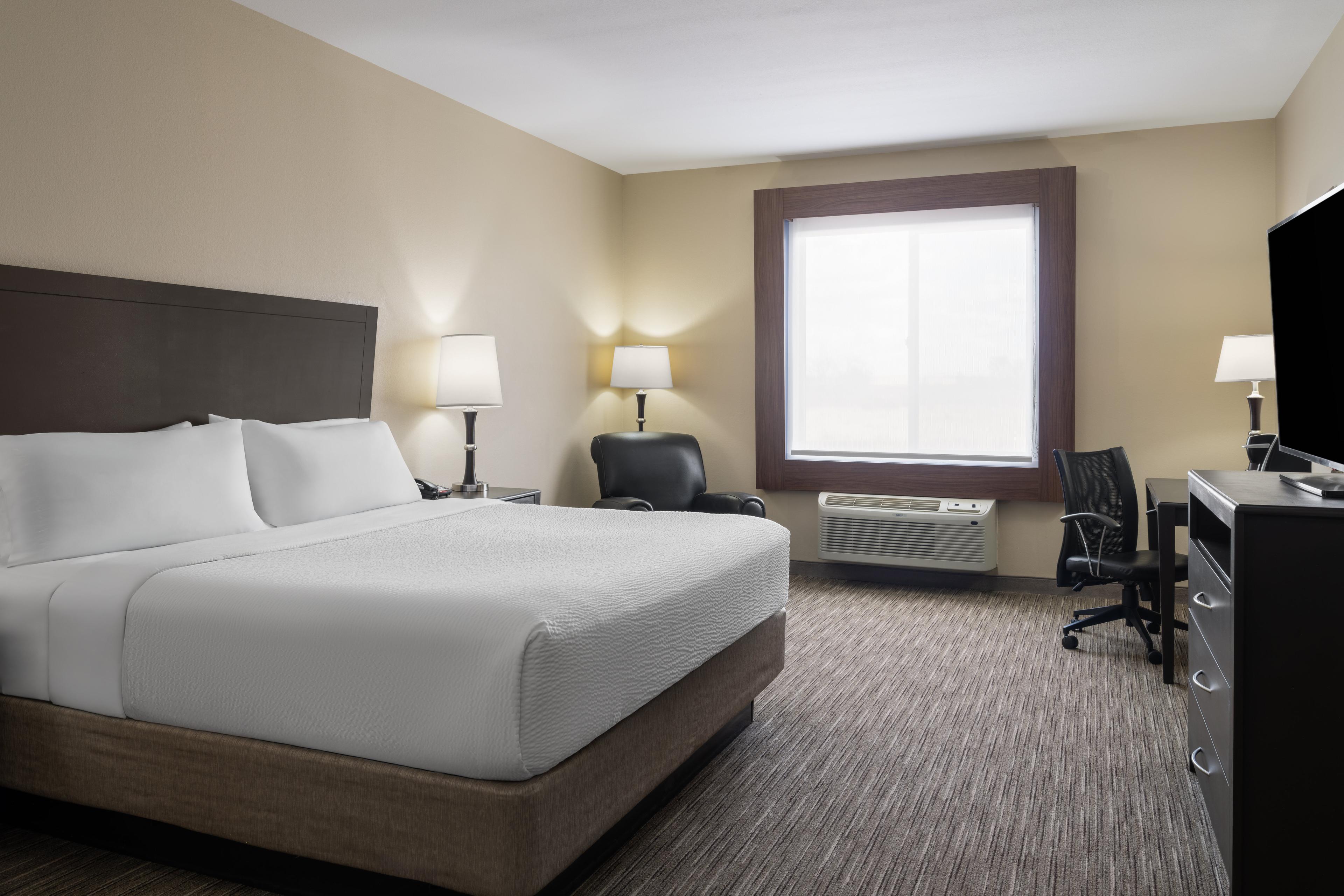 HOLIDAY INN EXP STES SNYDER BY IHG