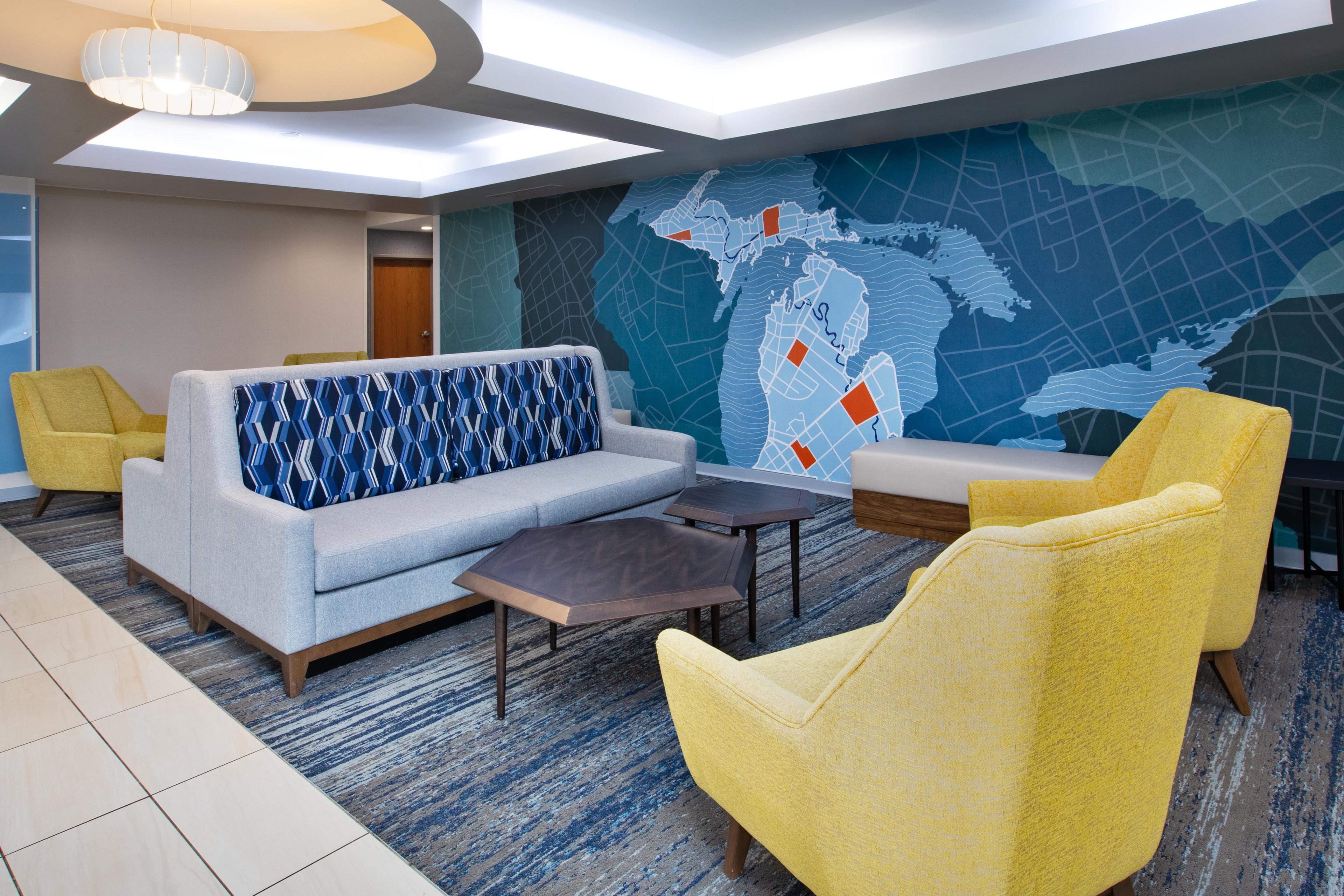 HOLIDAY INN EXP STES AUBURN HI