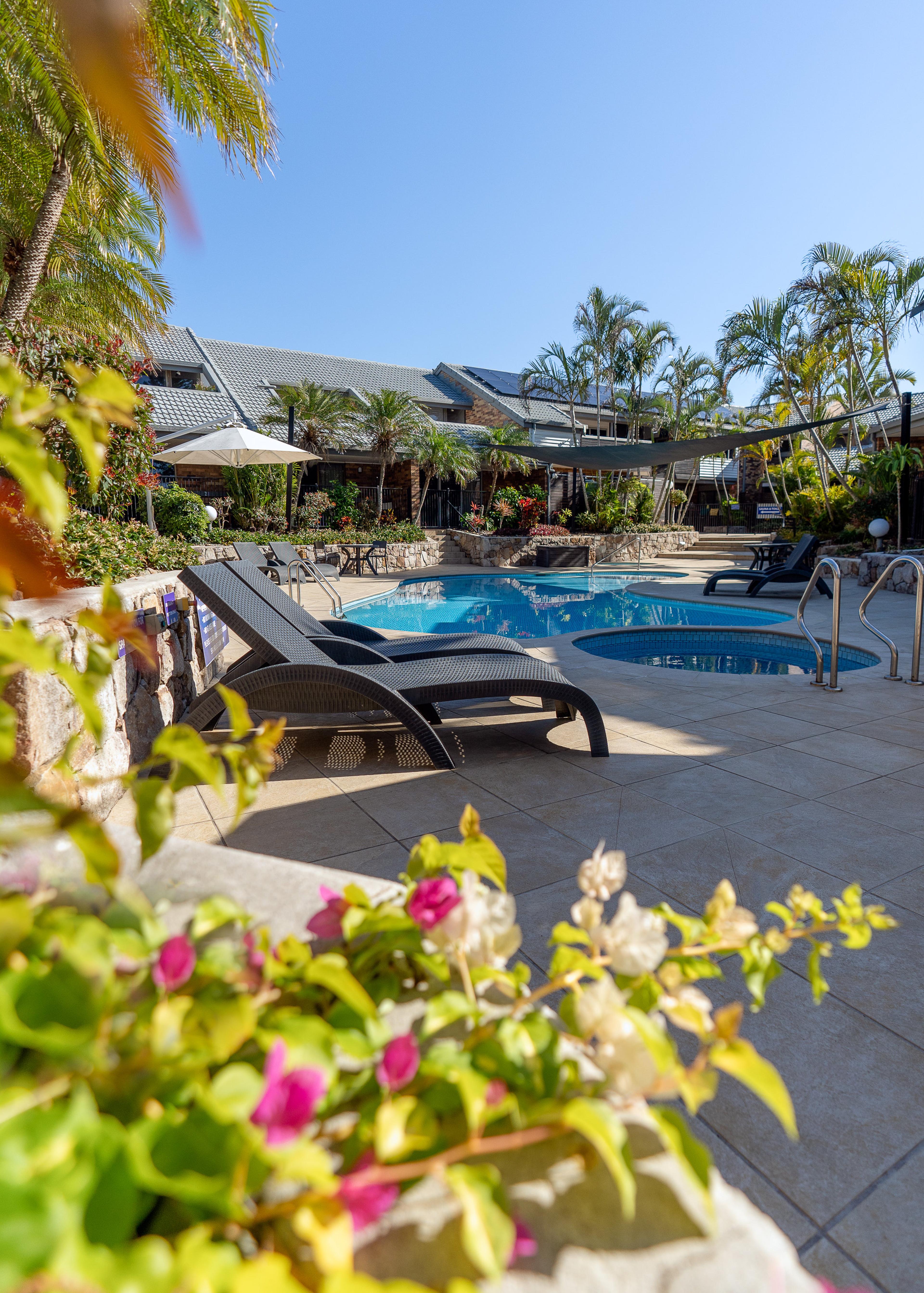 GLEN EDEN BEACH RESORT
