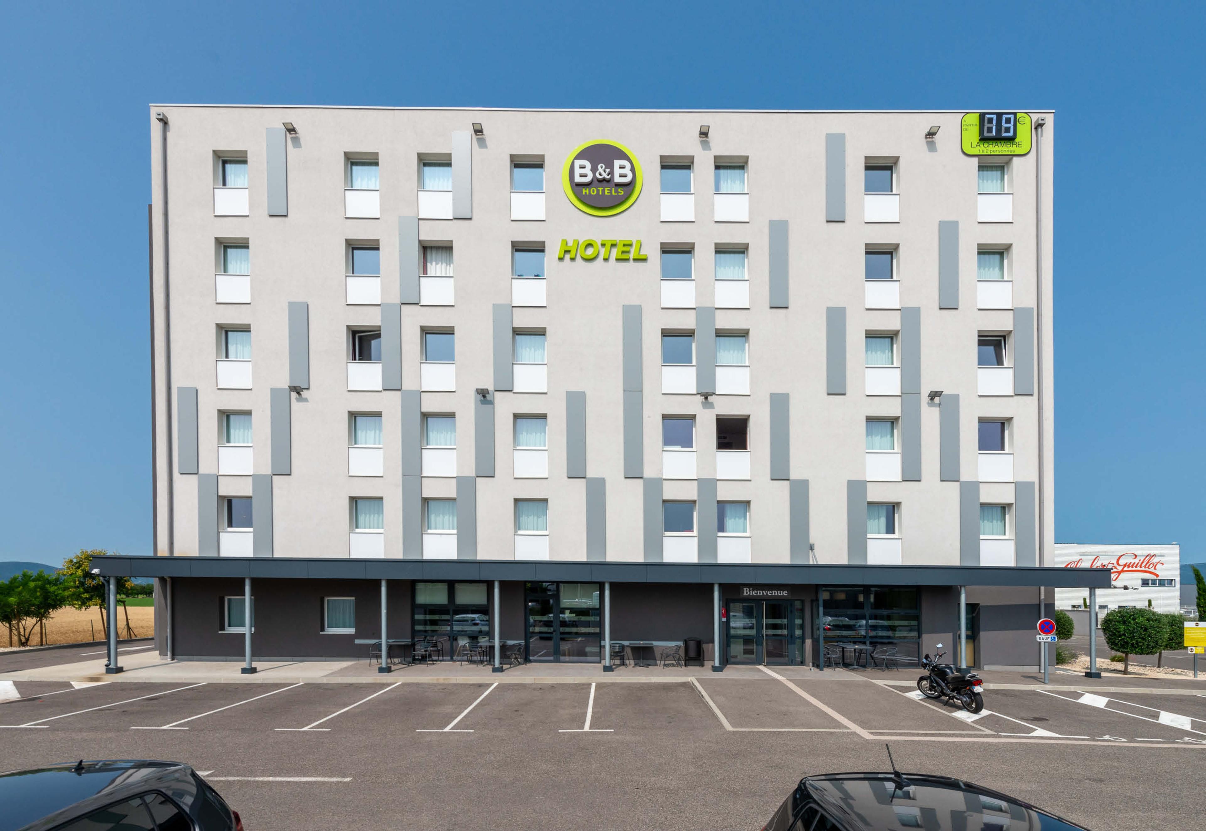 Hotel Photo 1
