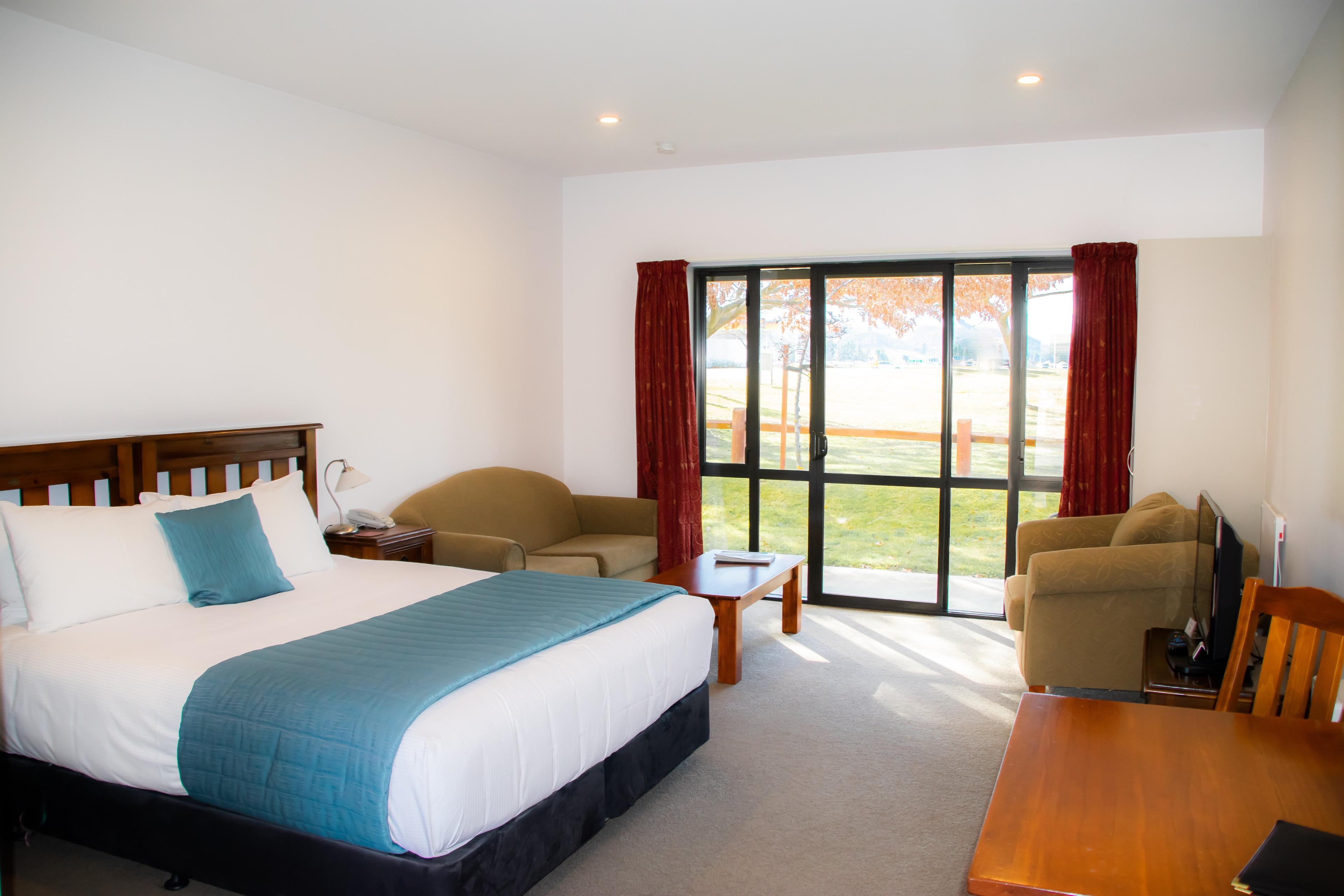Carrick Lodge Motel
