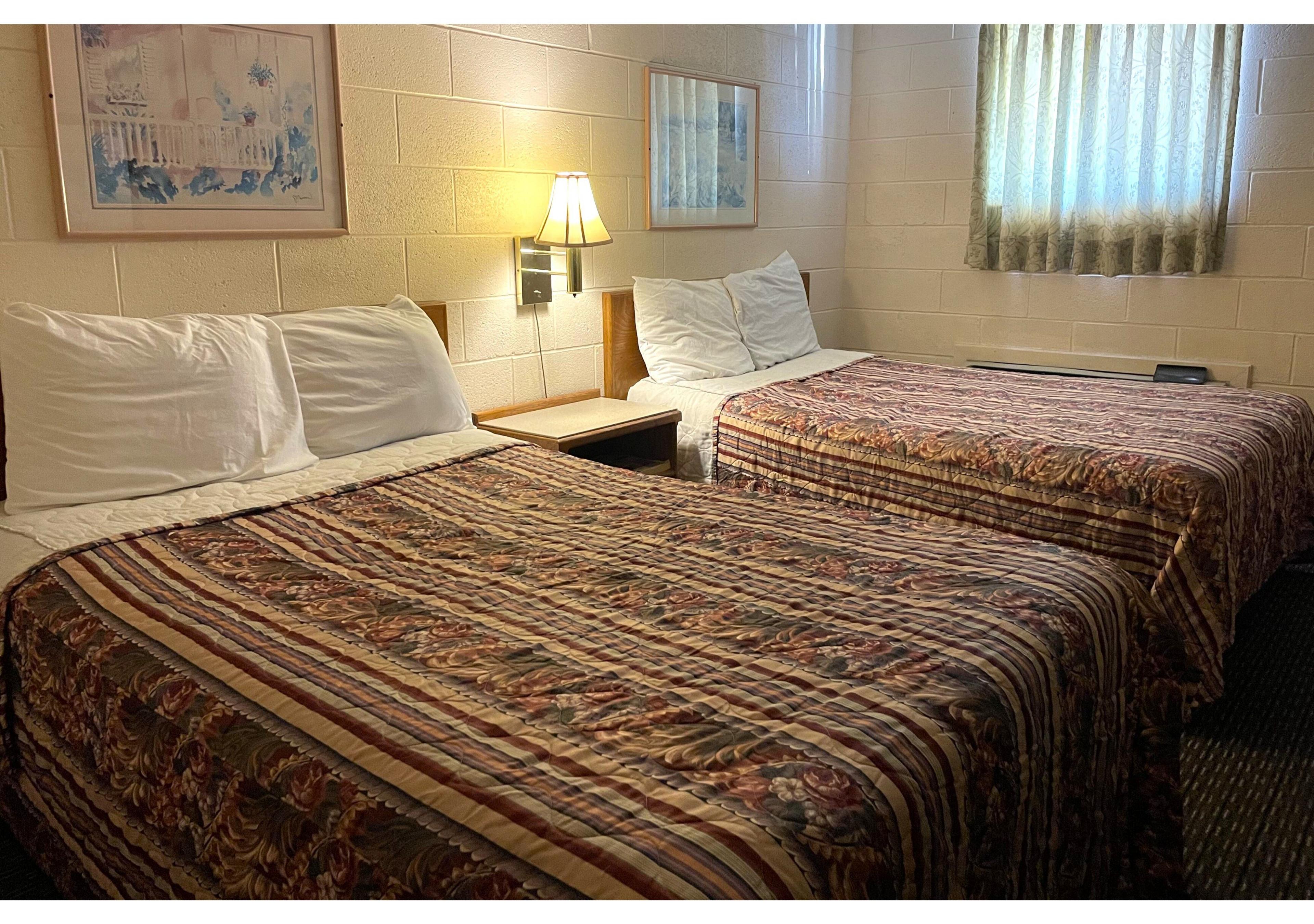 Skyline Motel