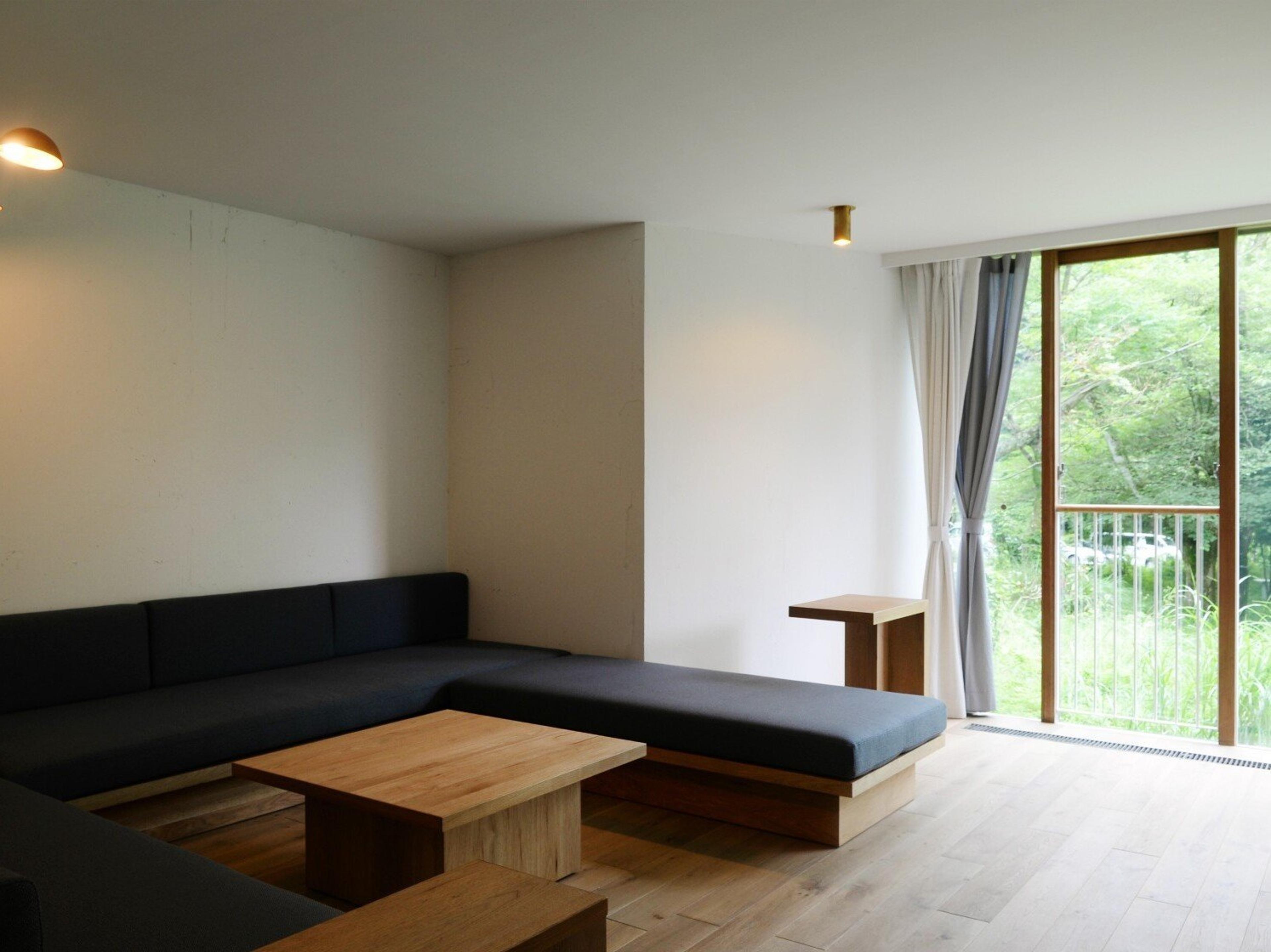HAKONE RETREAT FORE