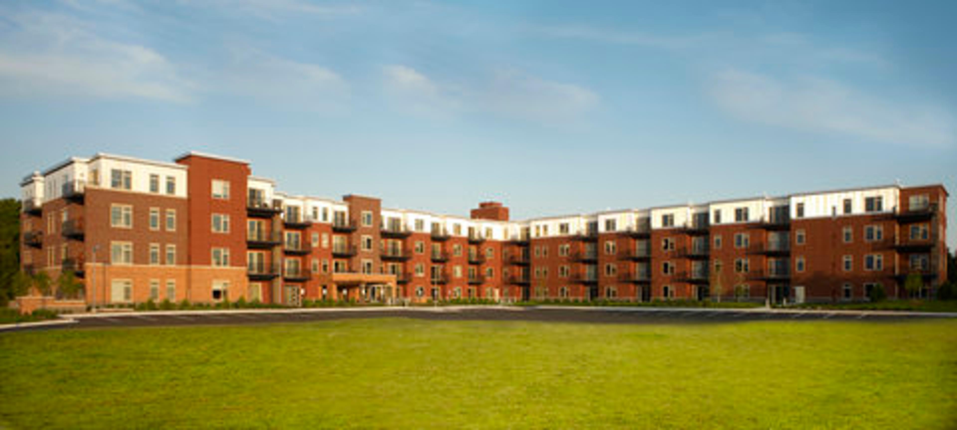 EXECUSTAY AT YORK PLACE APTS