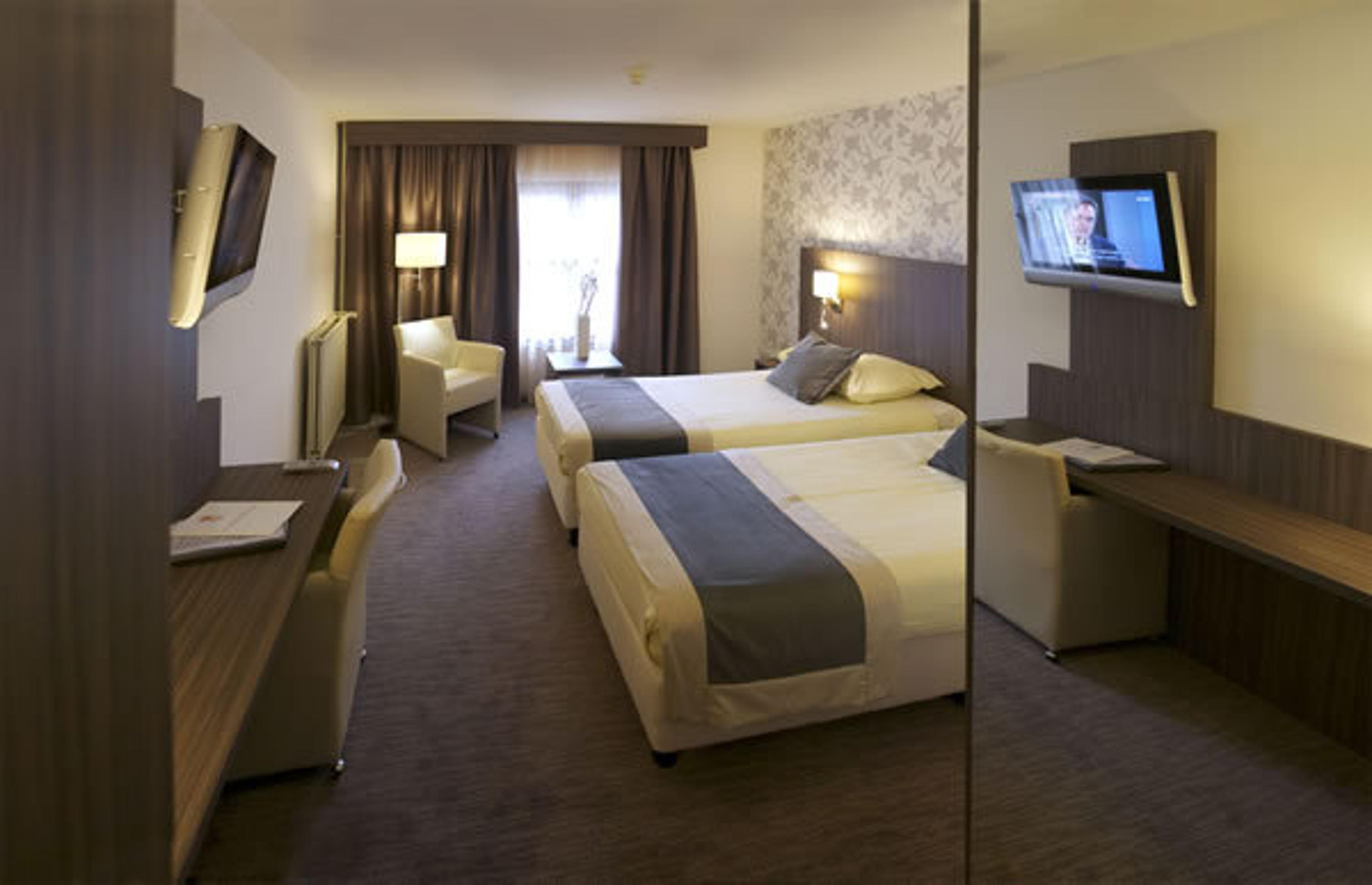 Asteria Hotel