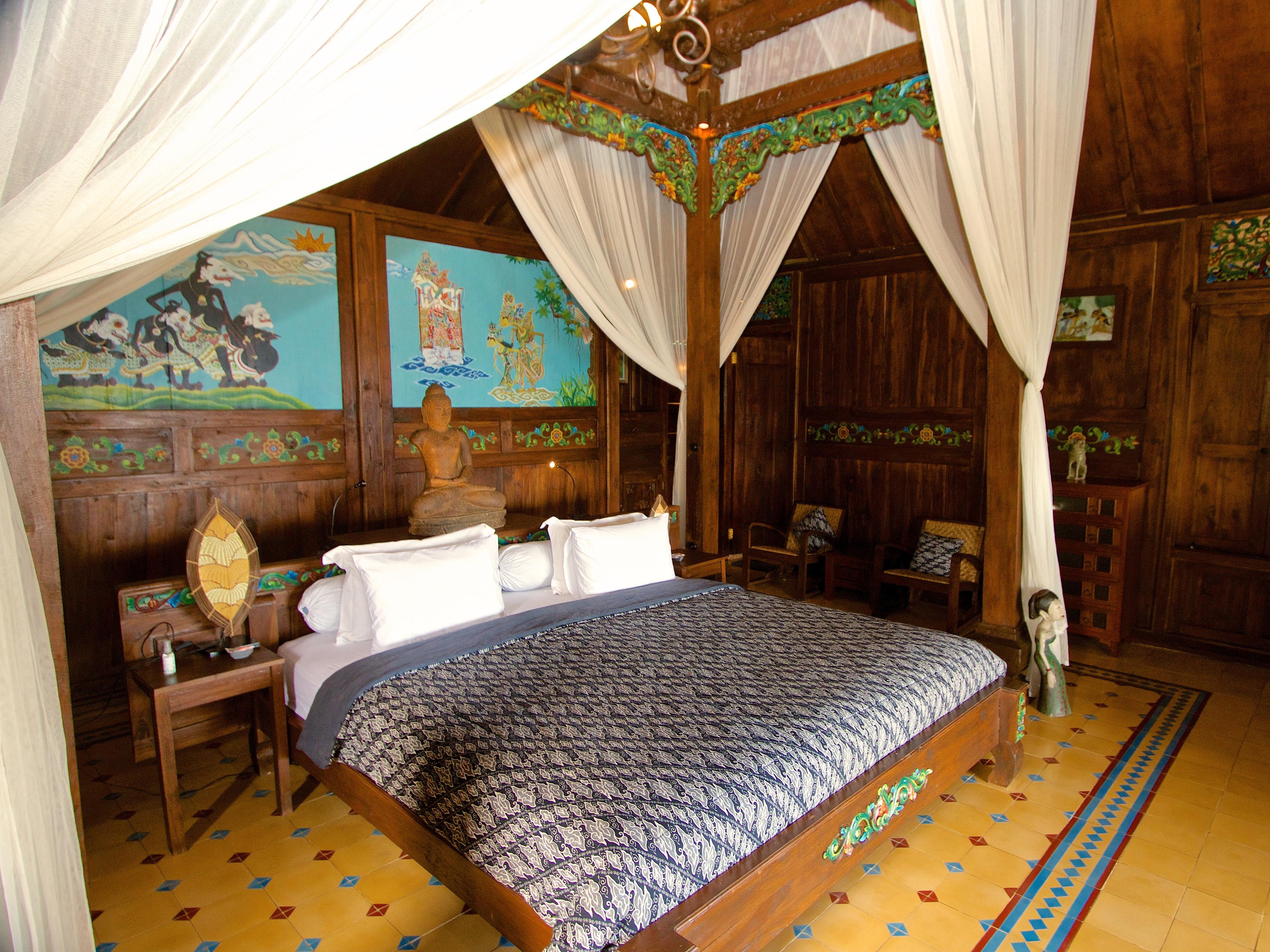 VILLA BOROBUDUR