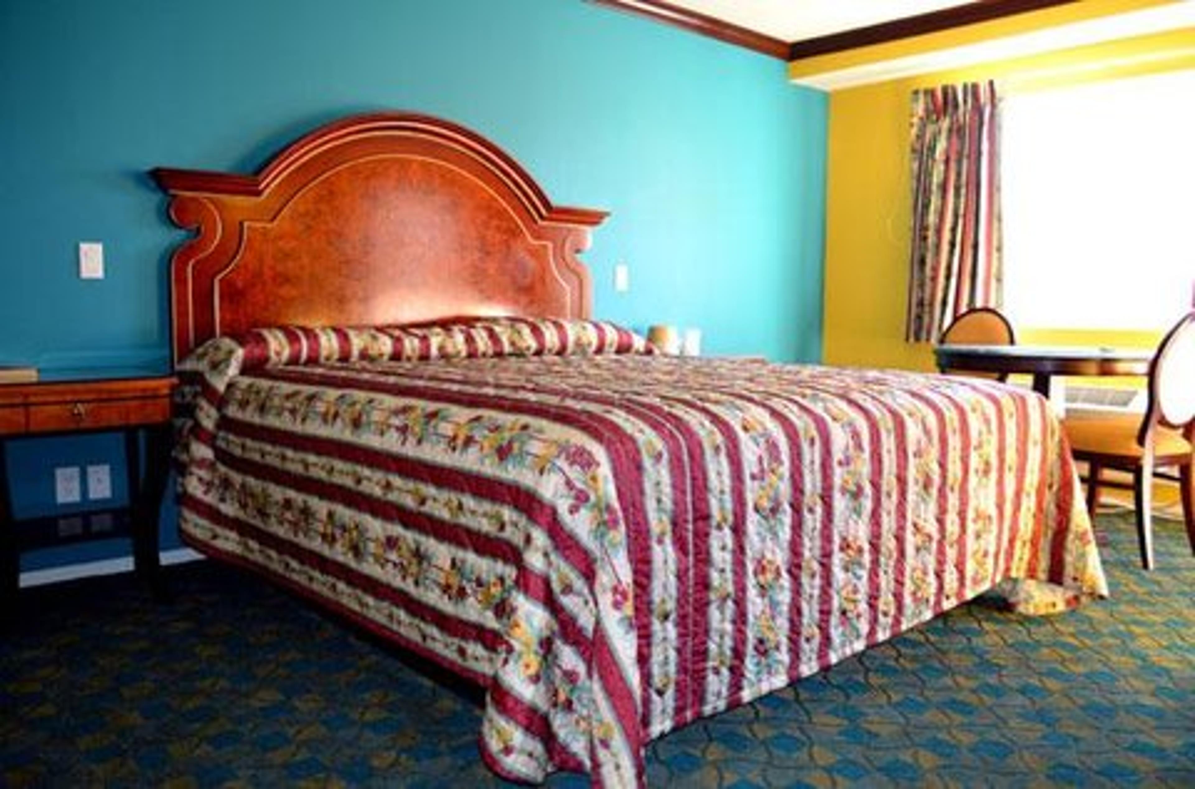 CLOUD 9 INN LAX