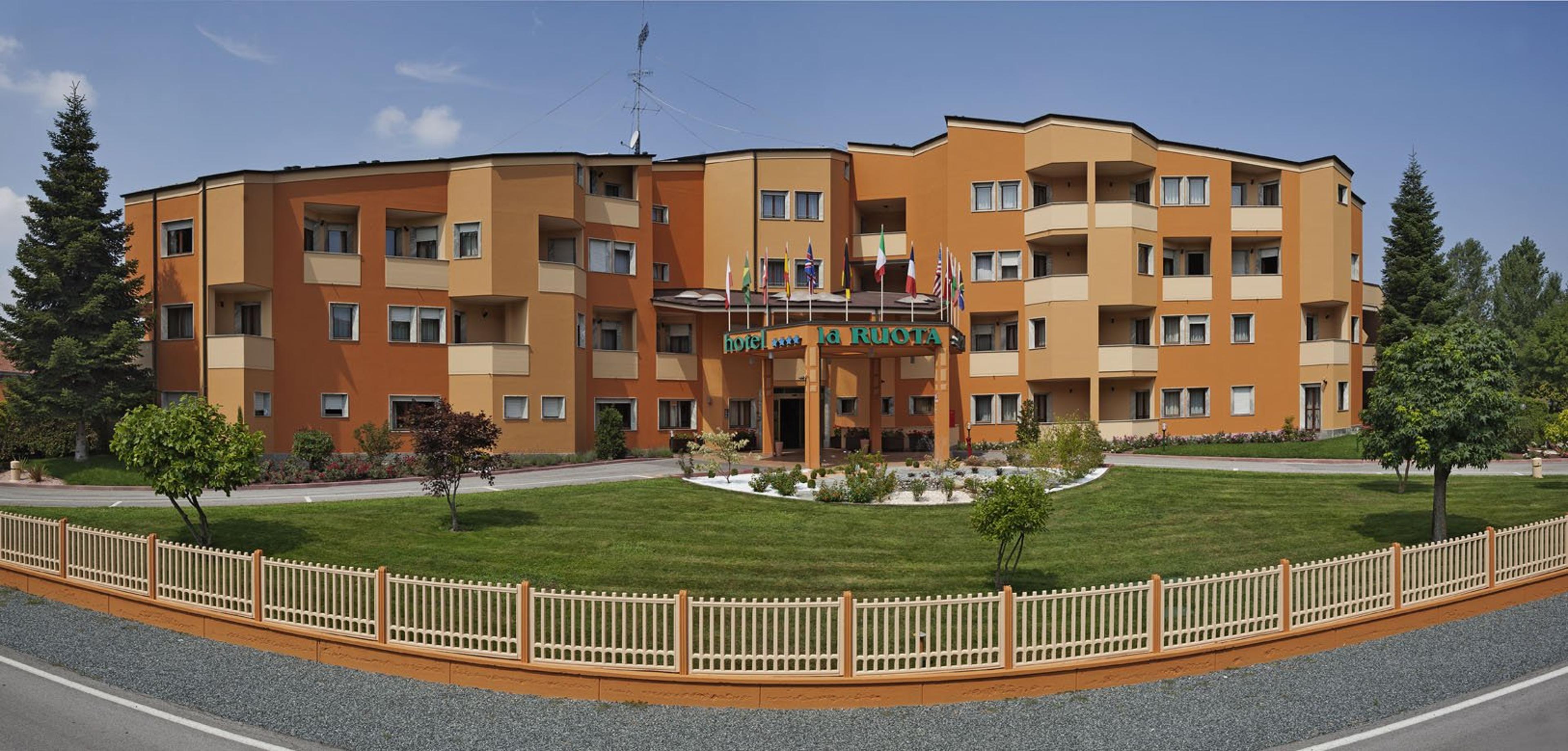 HOTEL LA RUOTA
