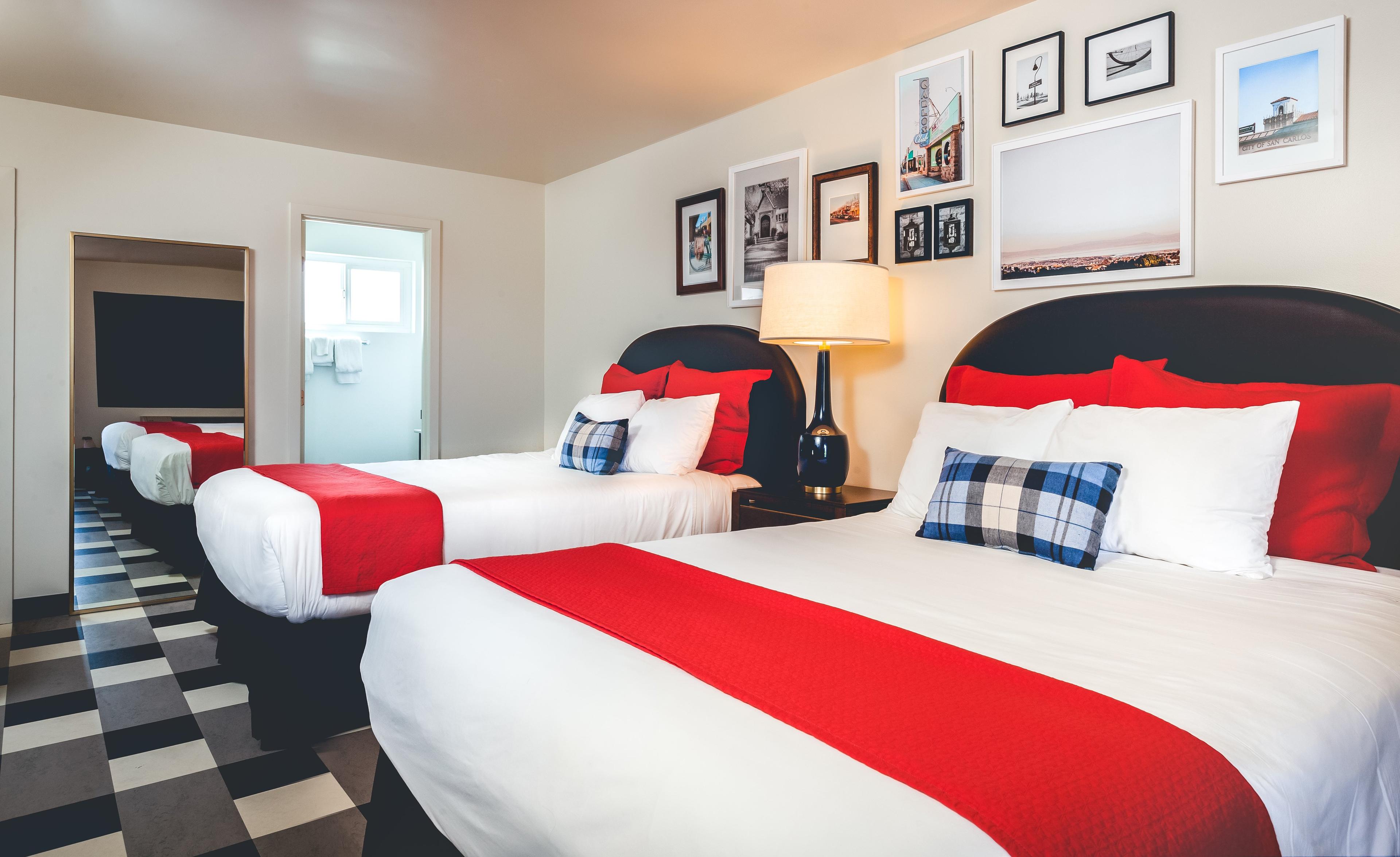 LIA HOTEL