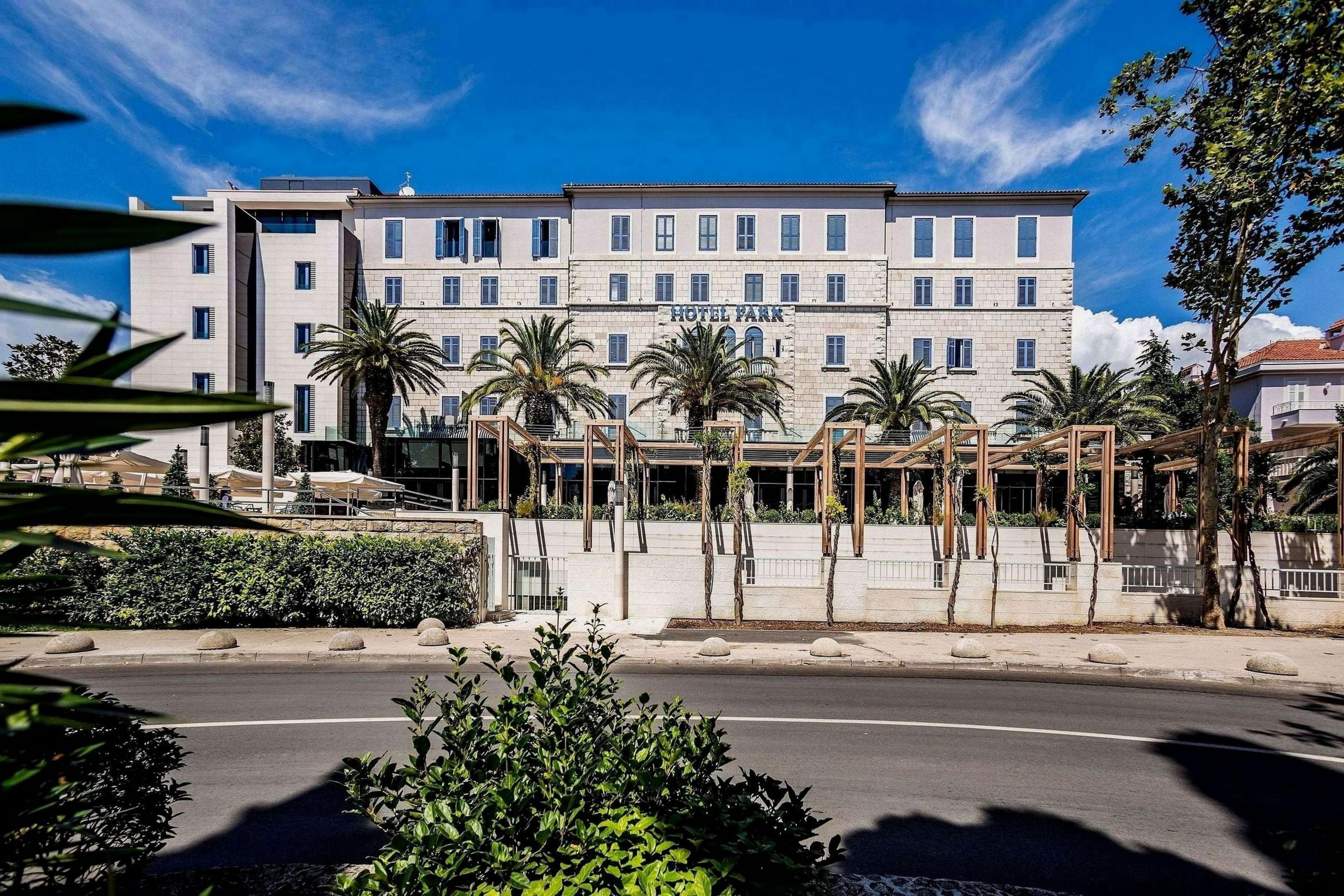 HOTEL PARK