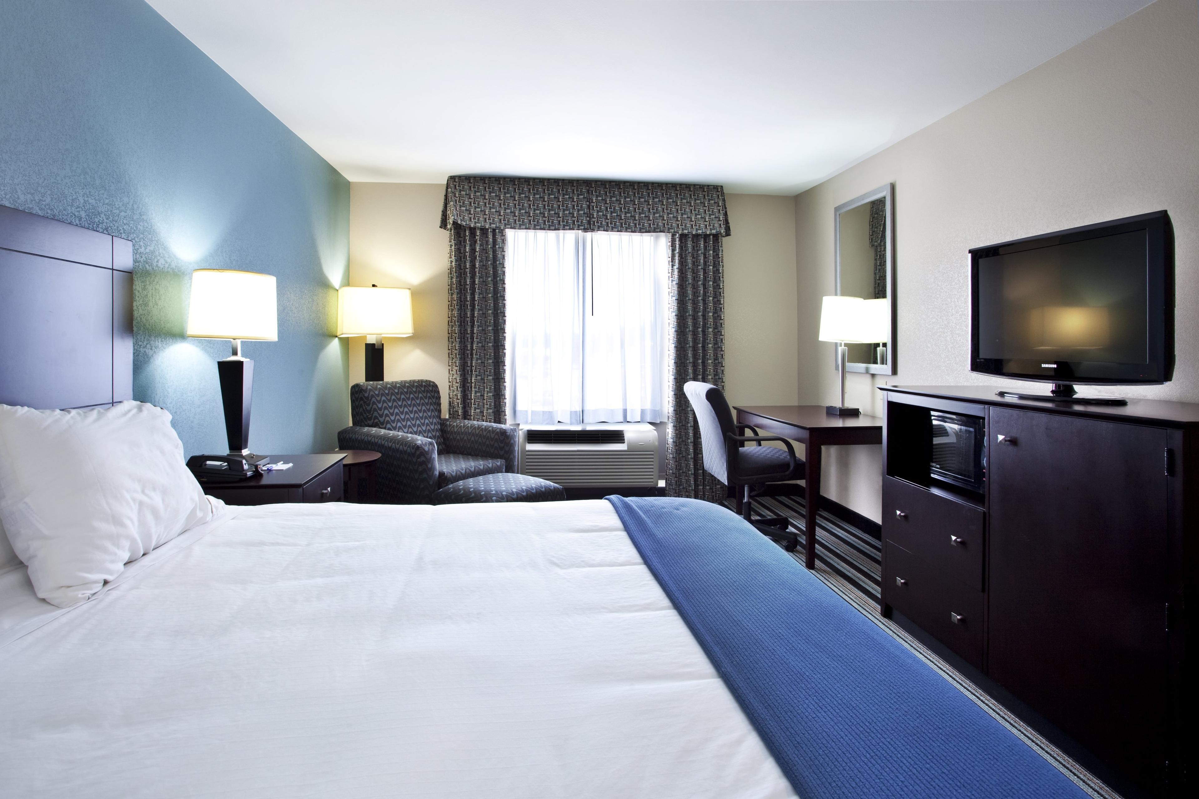 HOLIDAY INN EXP STES PORT ALLE BY I