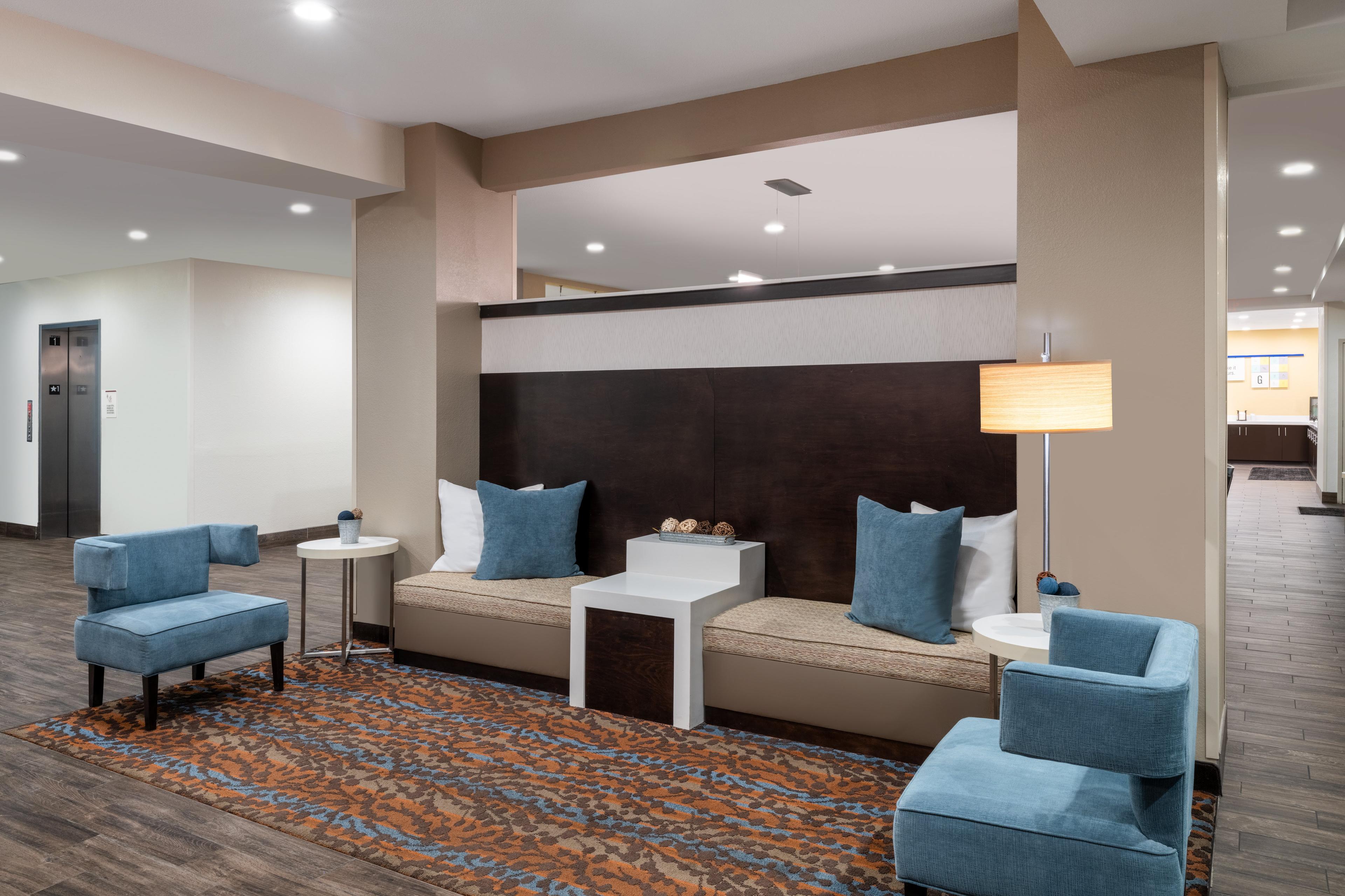 GARNER HOTEL CLARKSVILLE NORTHEAST
