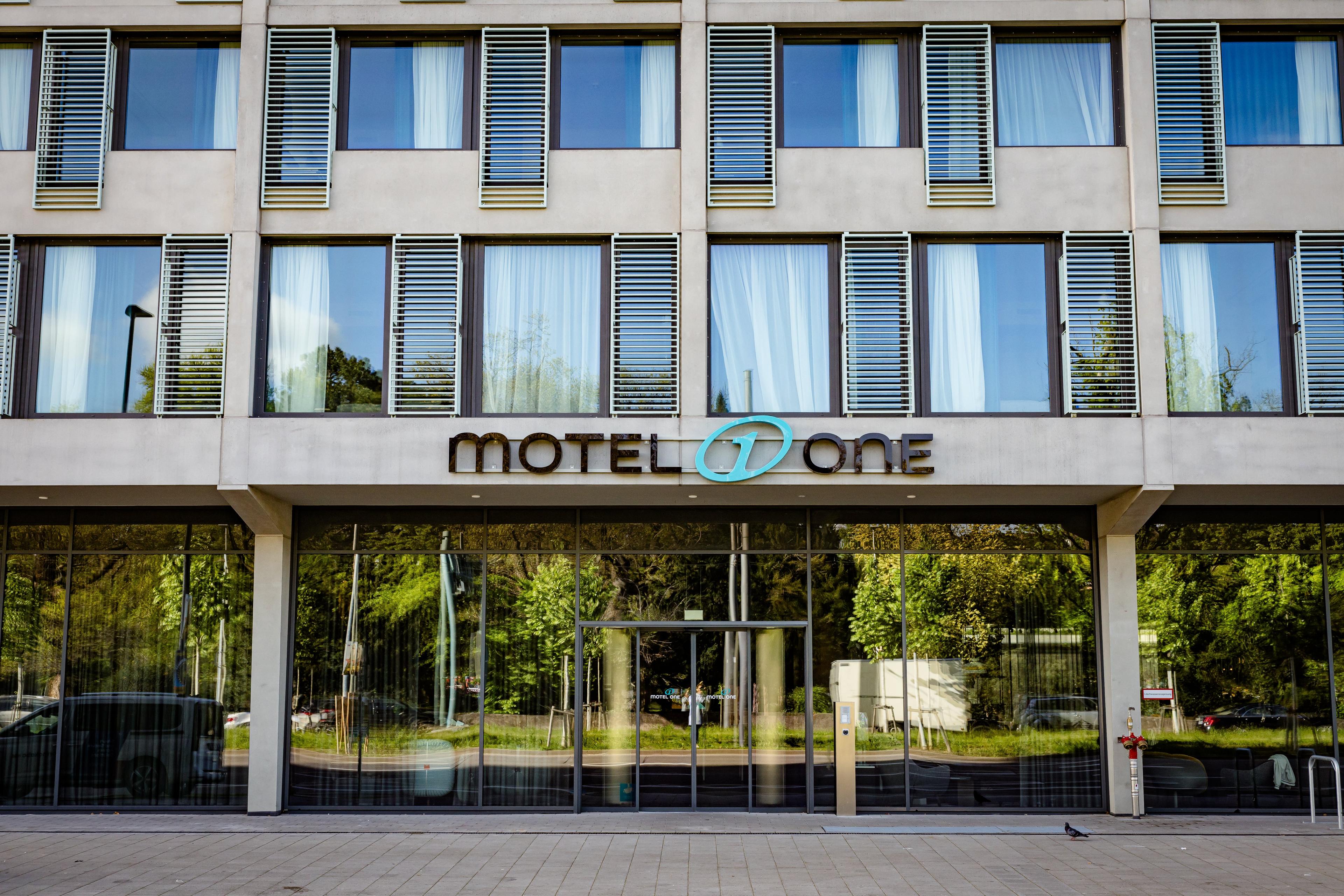 MOTEL ONE KARLSRUHE