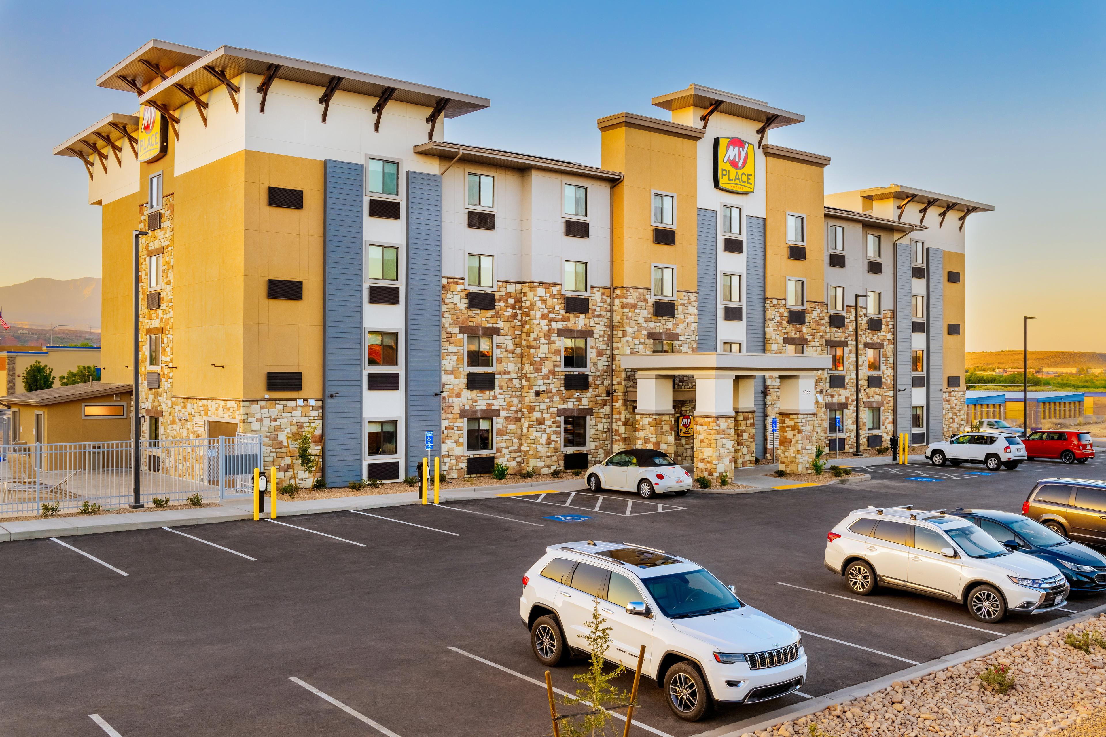 MY PLACE HOTEL-BENTONVILLE AR