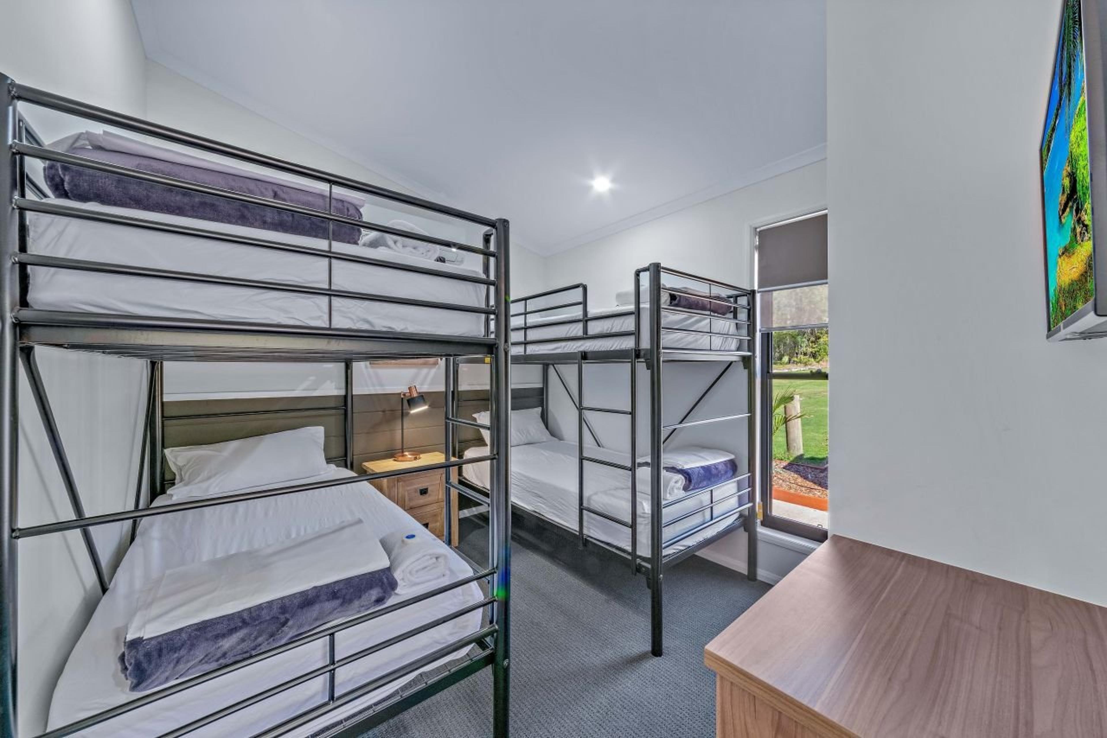 DISCOVERY PARKS - AIRLIE BEACH