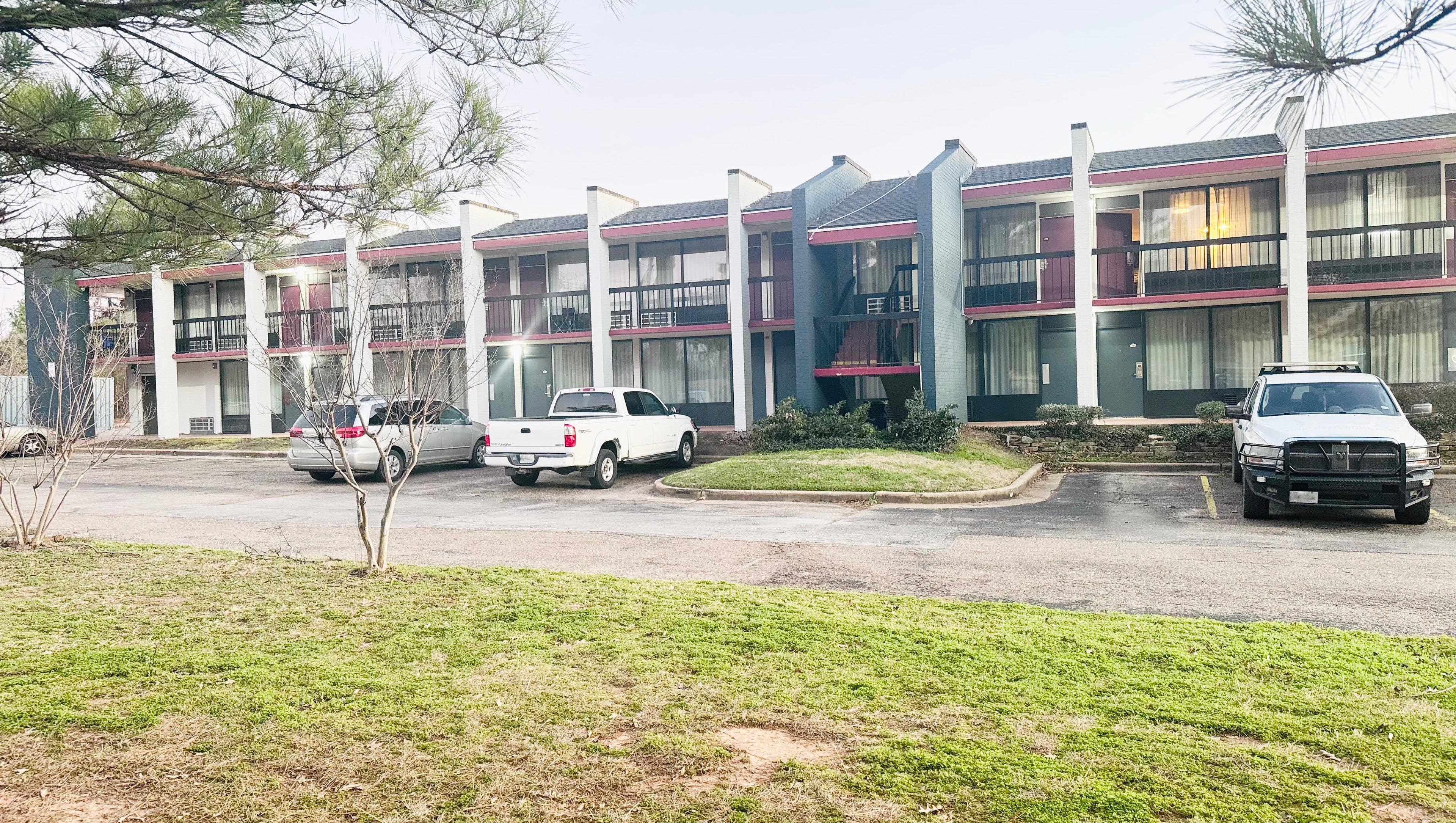 Magnuson Grand Hotel and Confe