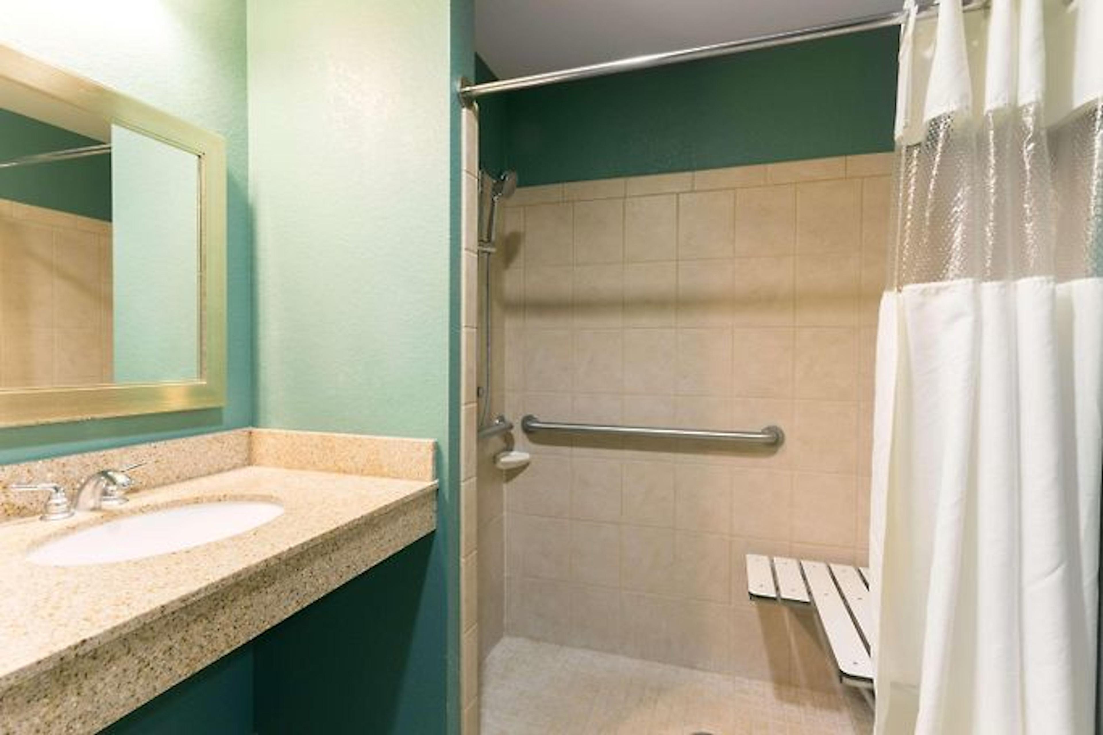 HOLIDAY INN EXP STES PALM COAST I-9