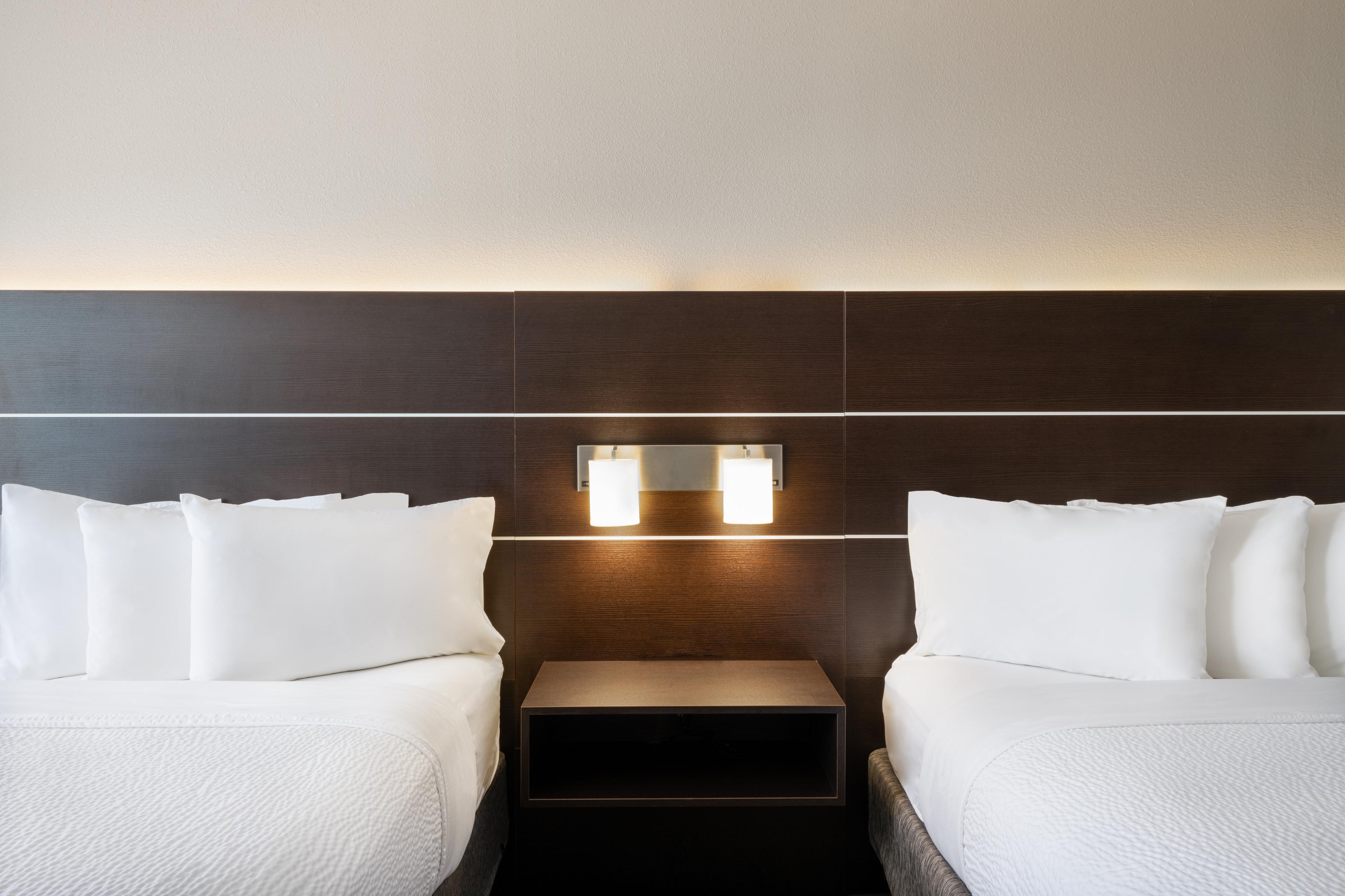 HOLIDAY INN EXP STES SPRING BY IHG