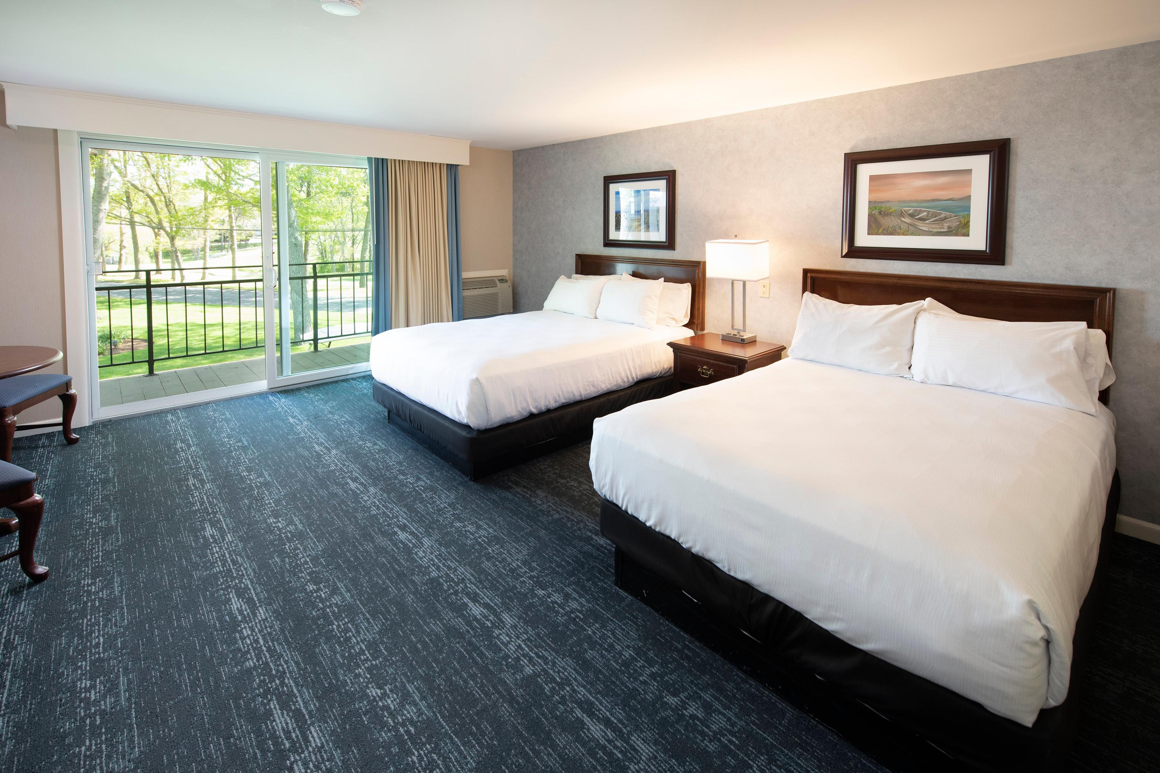 BLUE ROCK RESORT