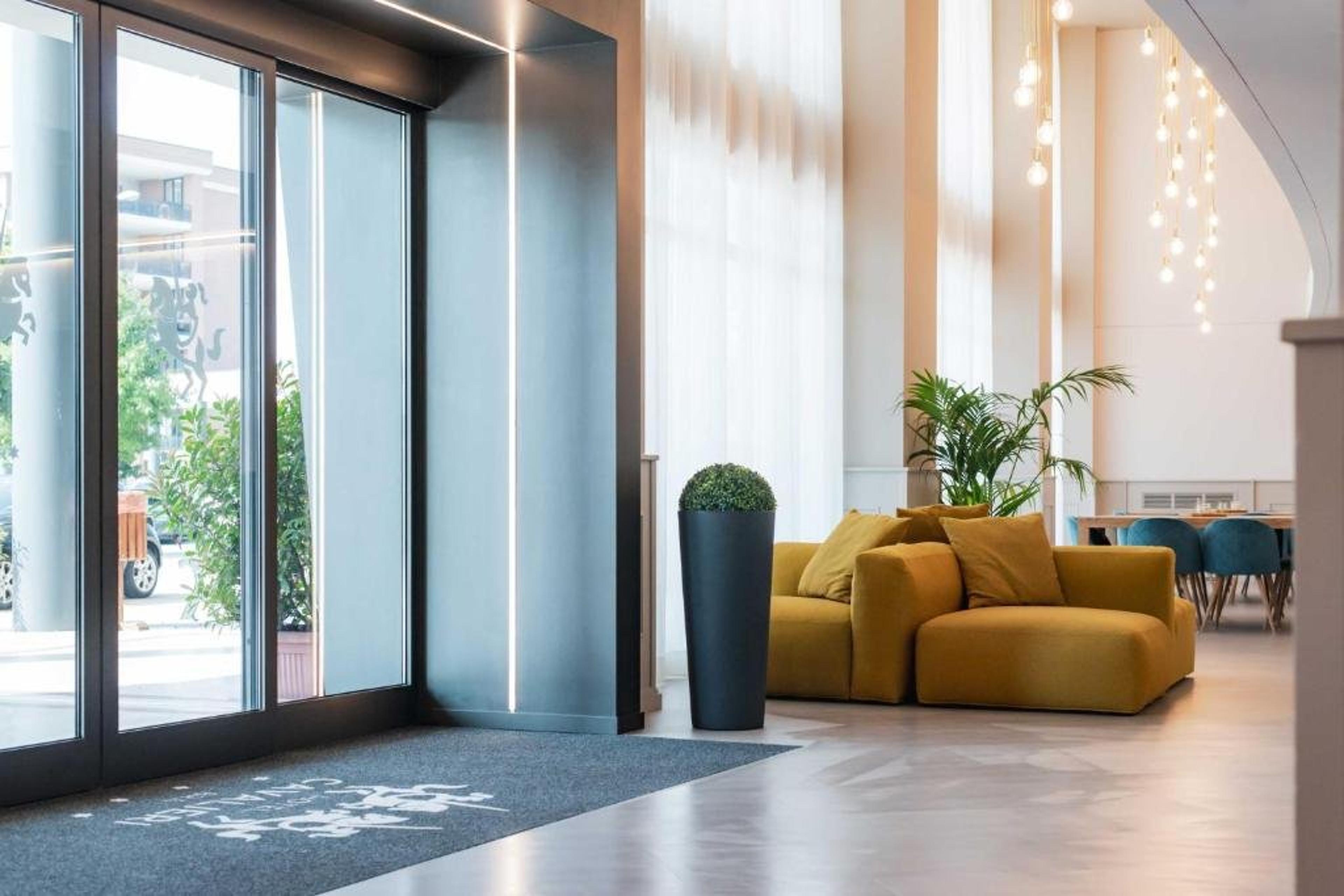 PHI HOTEL CAVALIERI