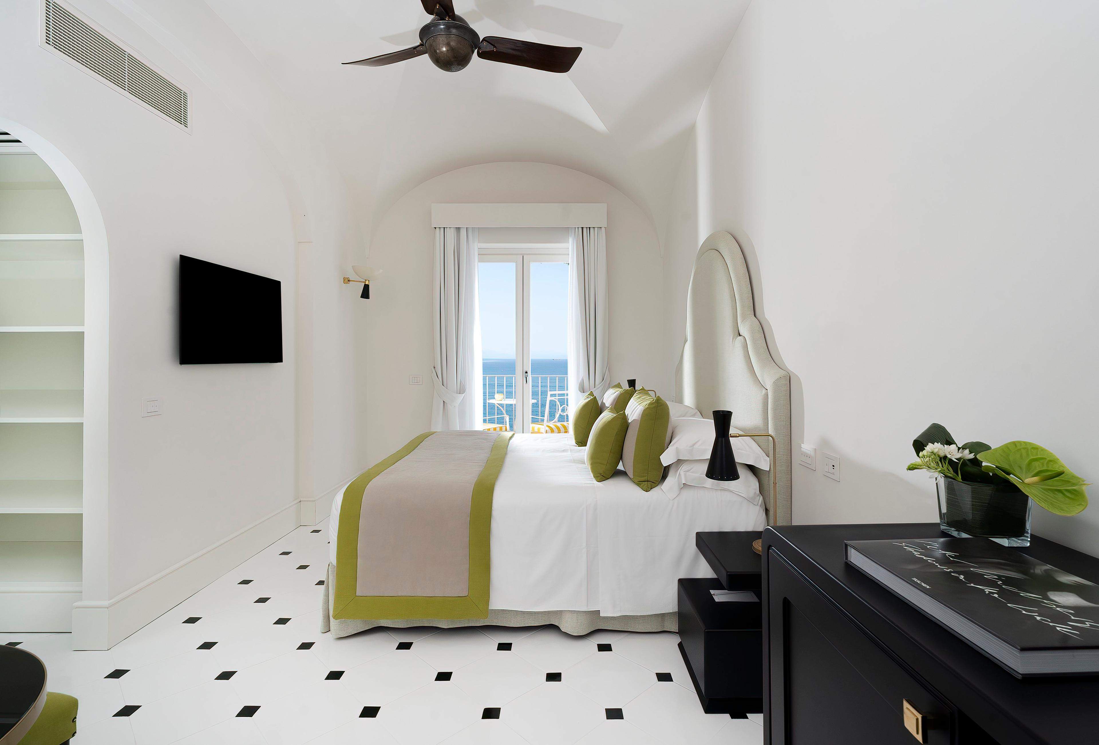 HOTEL MIRAMALFI