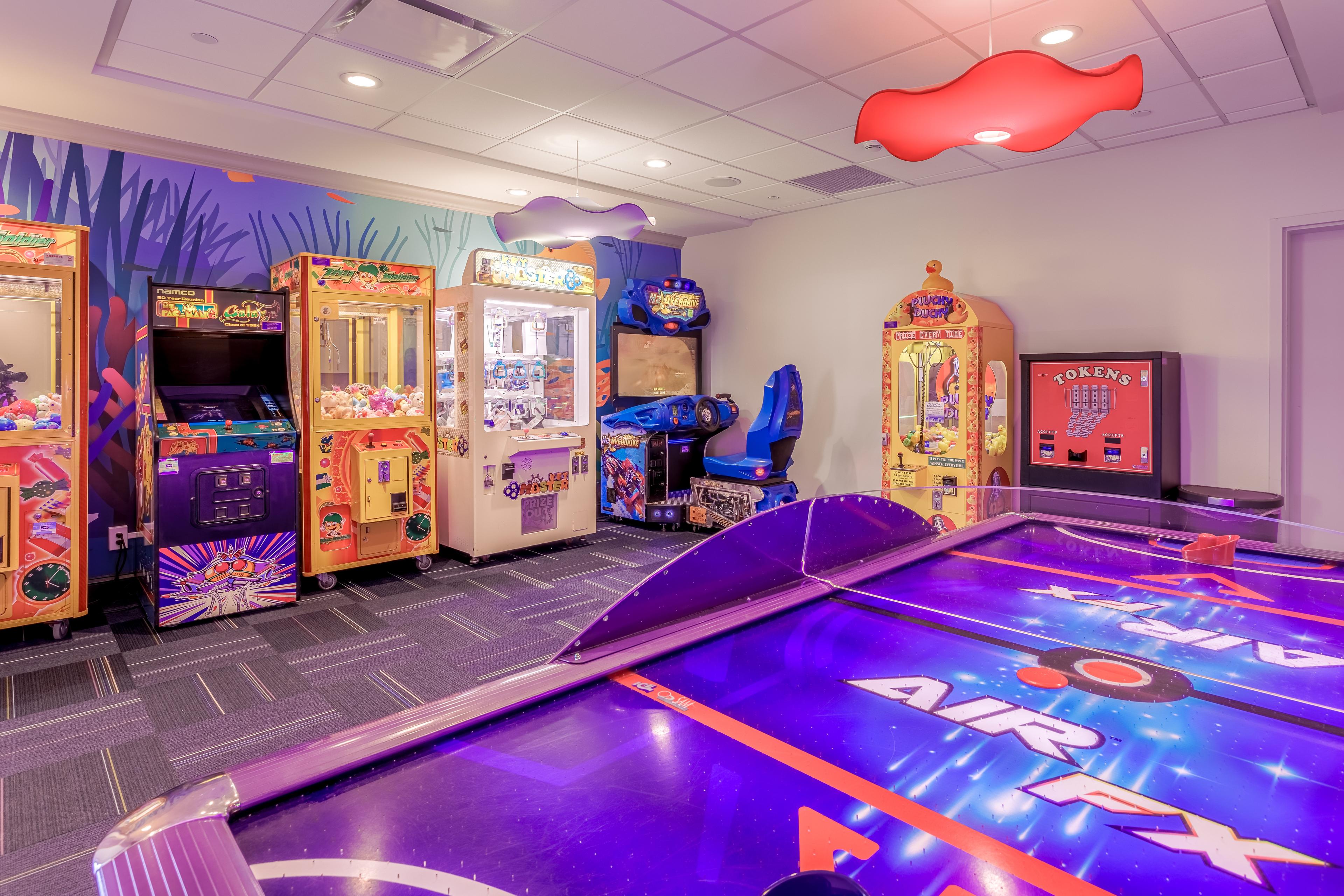 Holiday Inn Resort Oceanfront @ Surfside Beach by IHG