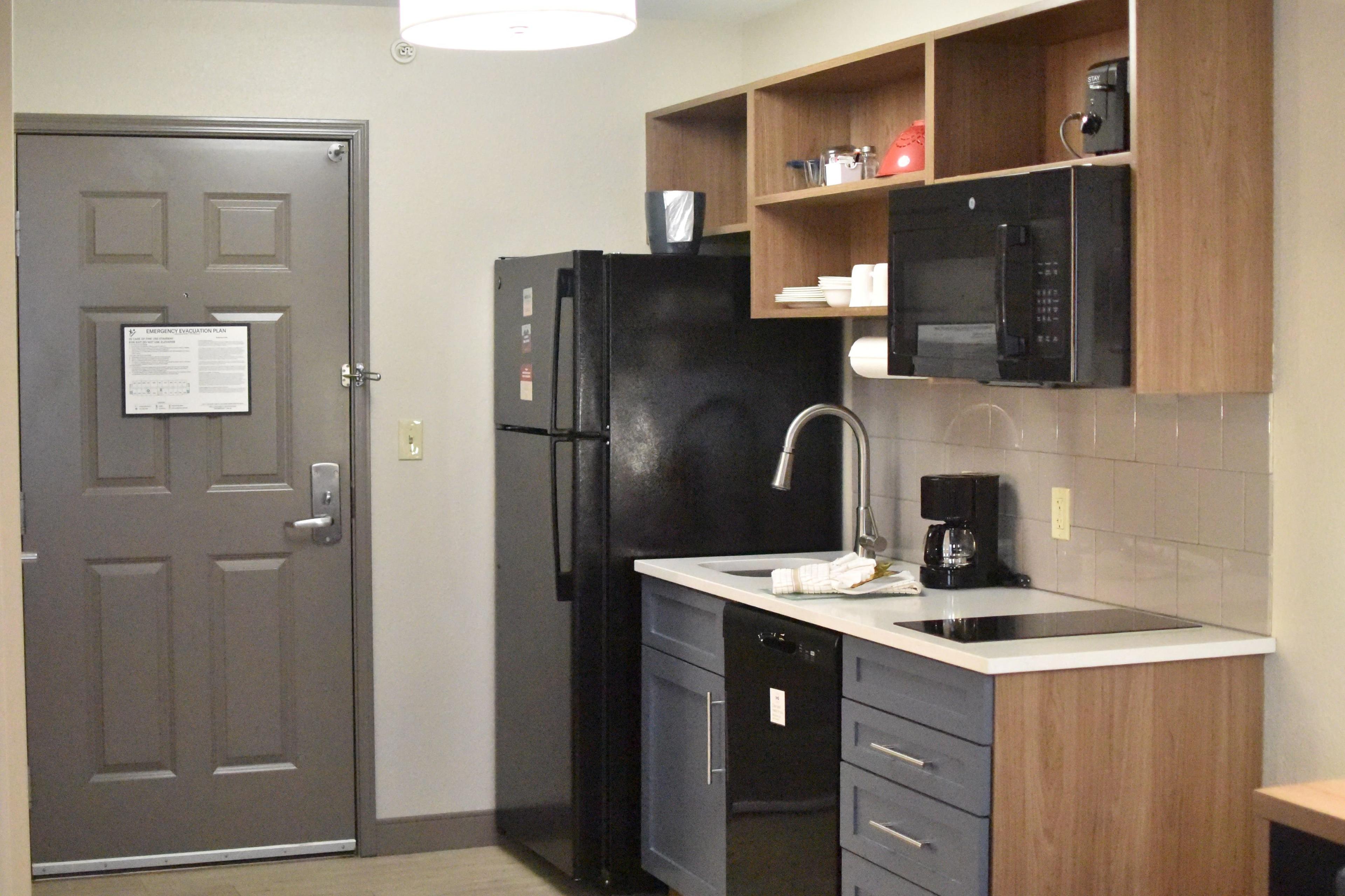 CANDLEWOOD SUITES UNIV OF AR BY IHG