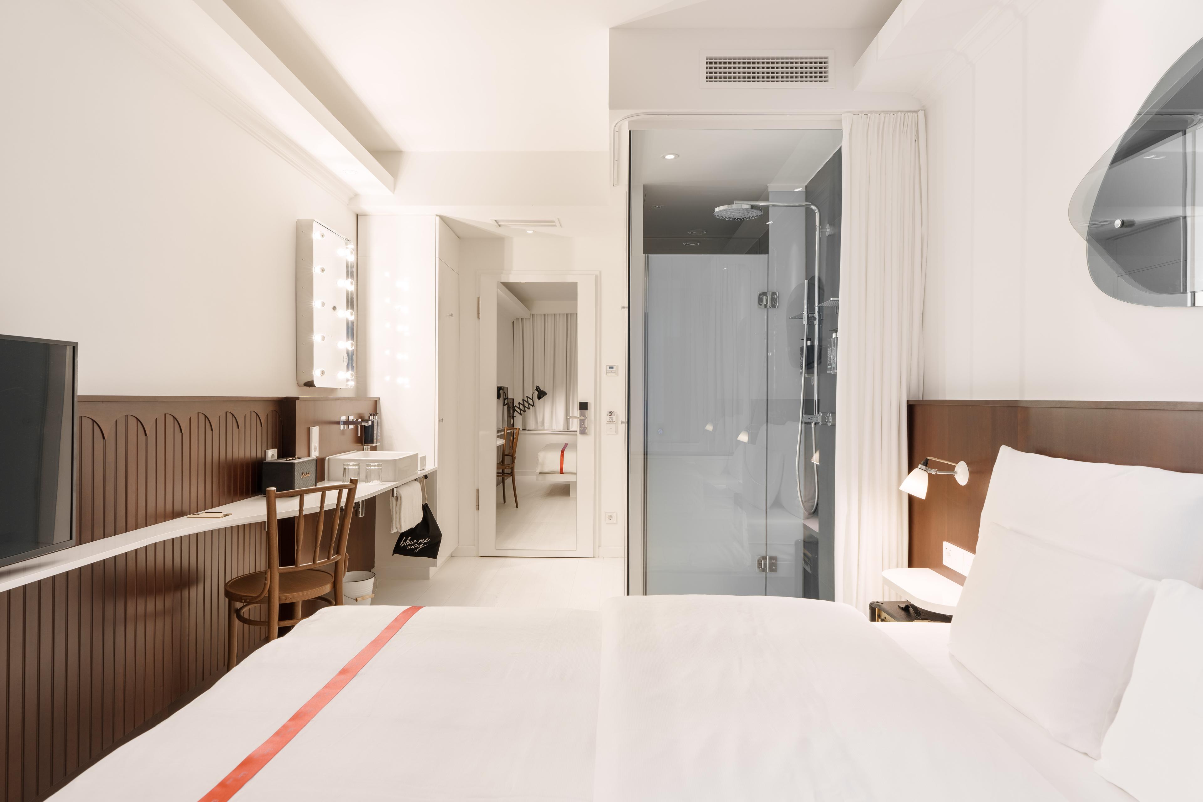 RUBY HANNA HOTEL STUTTGART