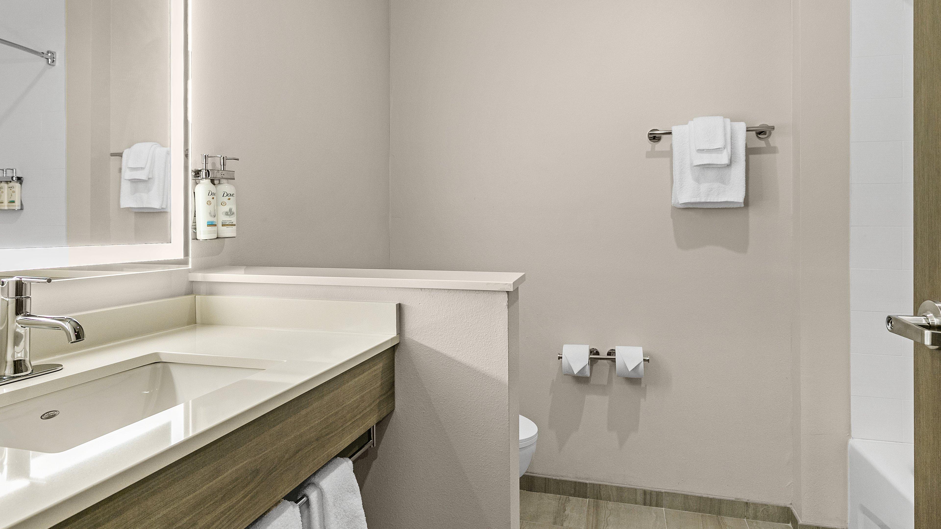 HOLIDAY INN EXP STES NOKOMIS BY IHG