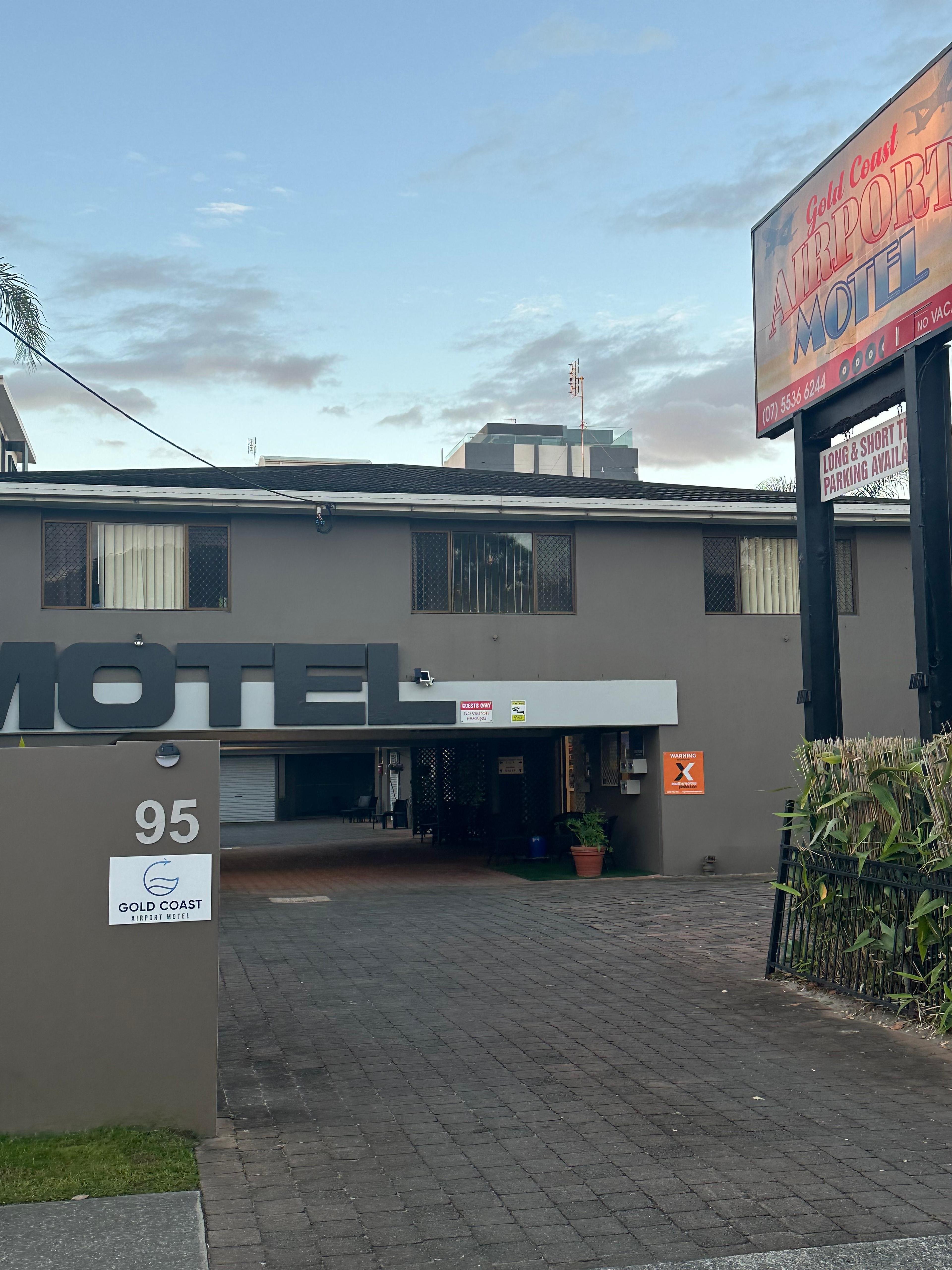 GOLD COAST AIRPORT MOTEL