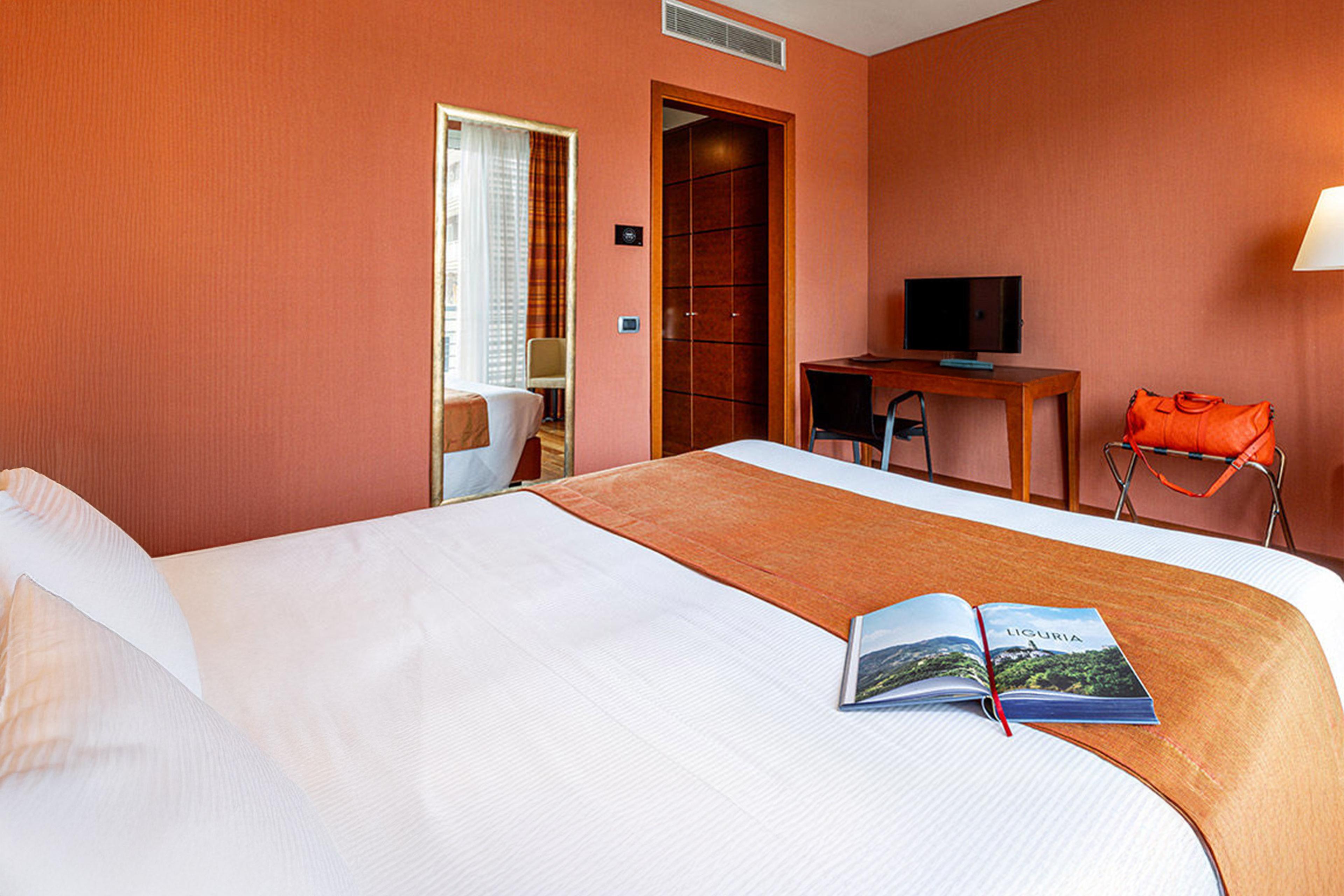 B&B HOTEL IMPERIA ROSSINI AL TEATRO