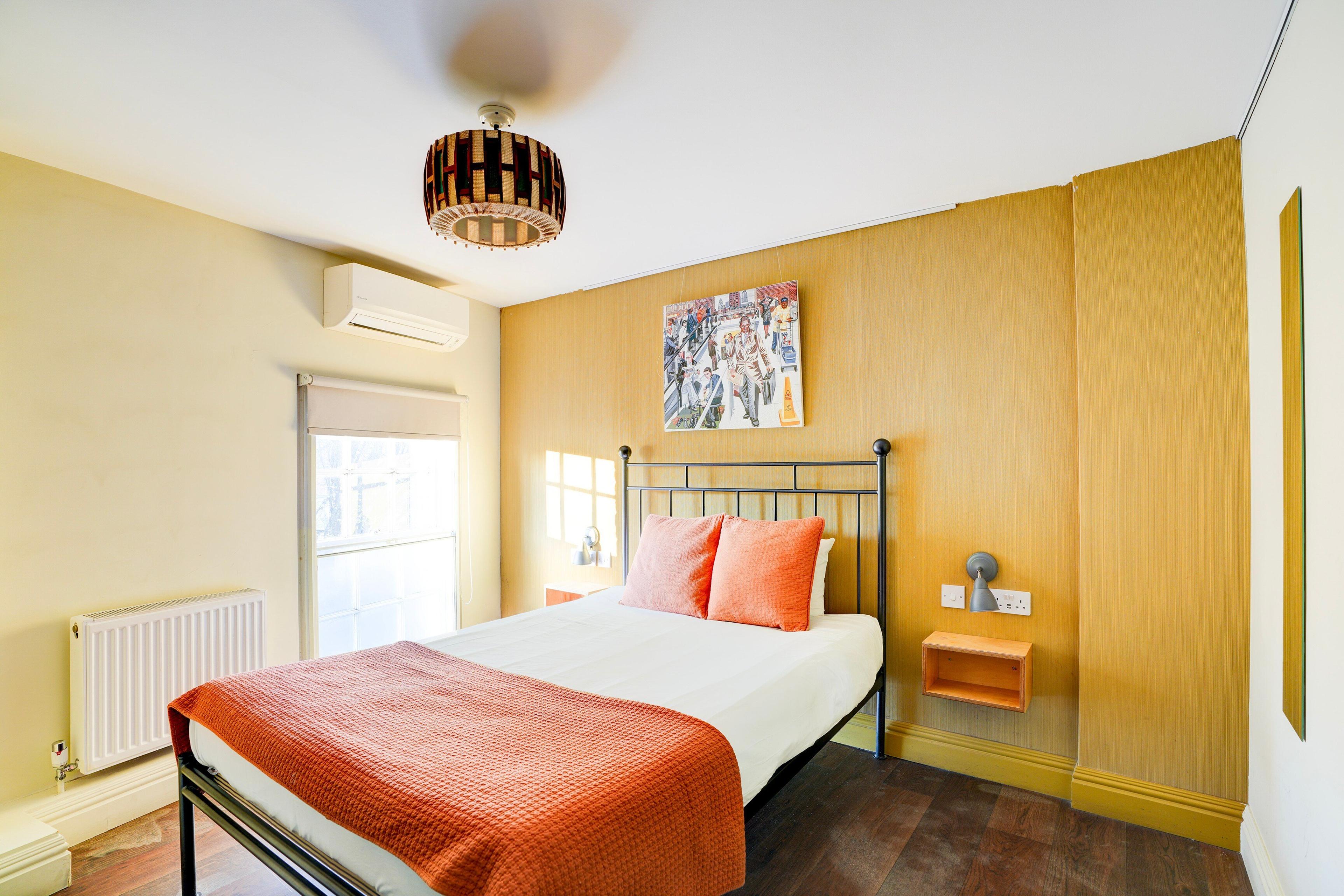 Peckham Rooms Hotel by Belvill