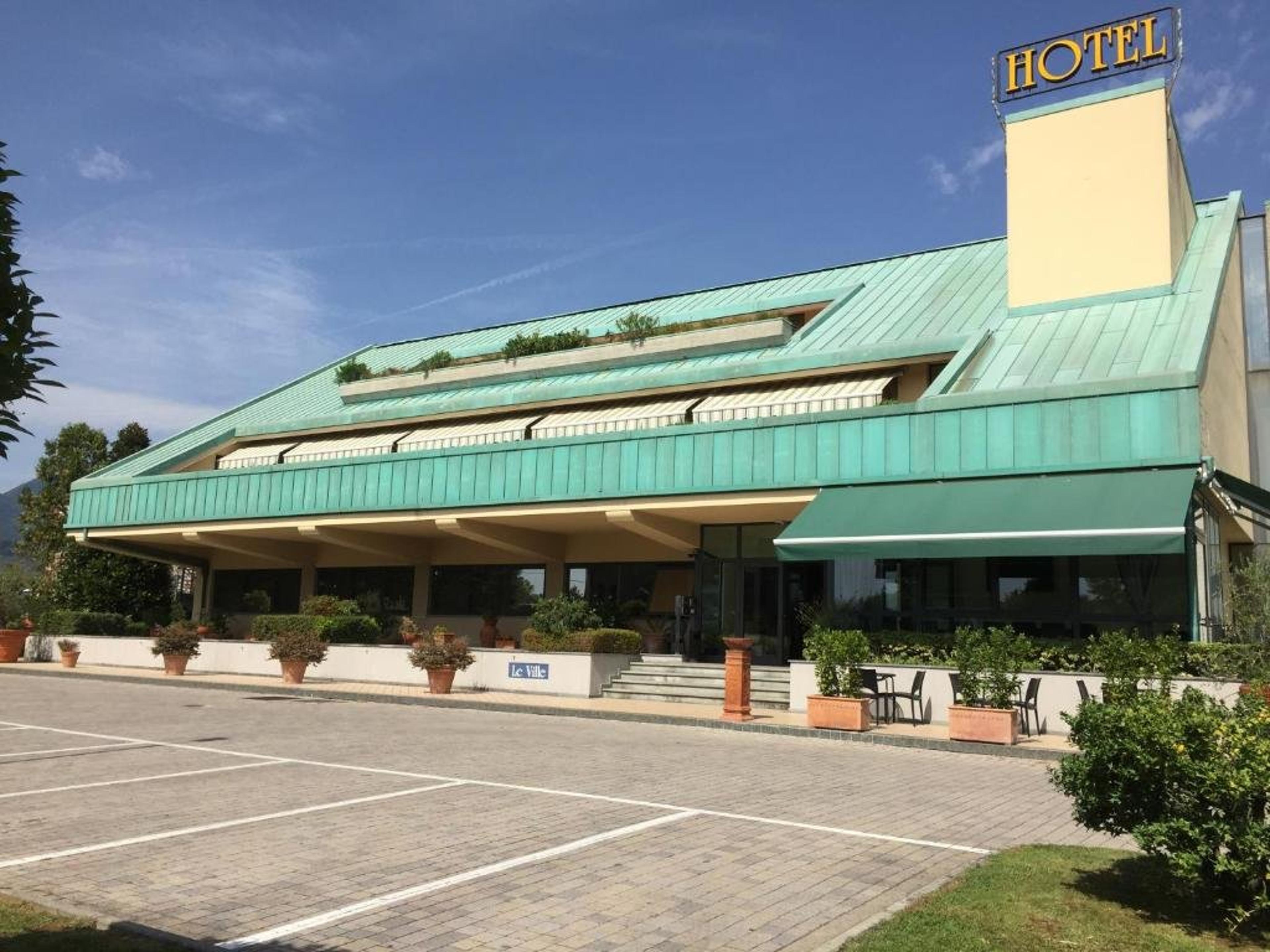 HOTEL LE VILLE - CAPANNORI
