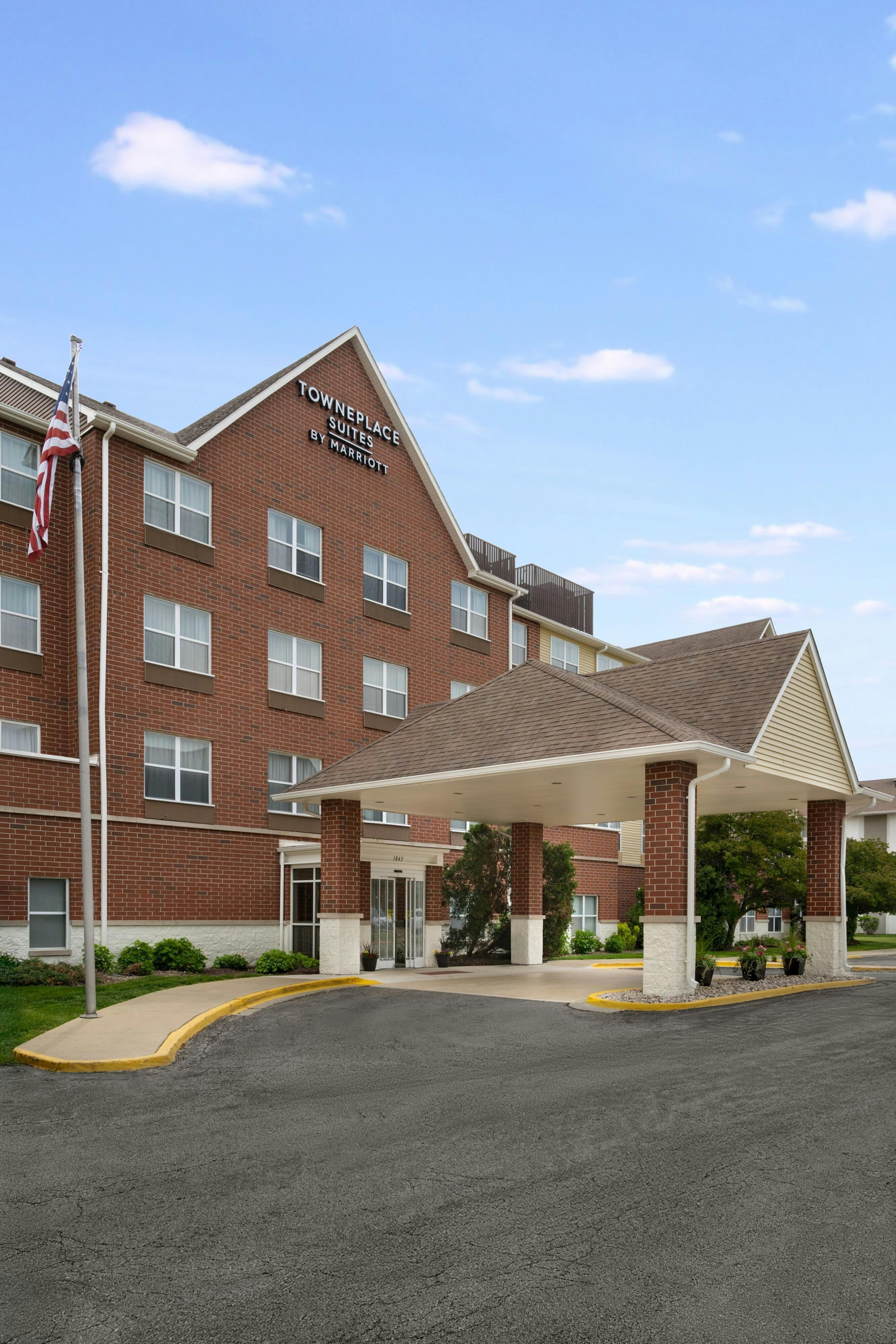 TownePlace Suites by Marriott Chicago Naperville