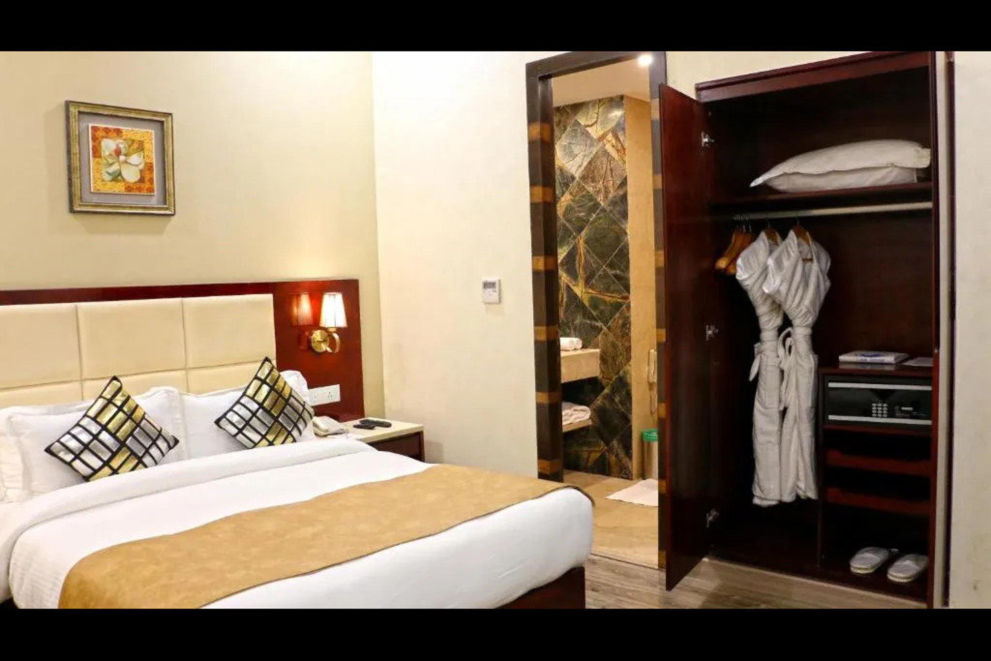 Hotel Photo 5