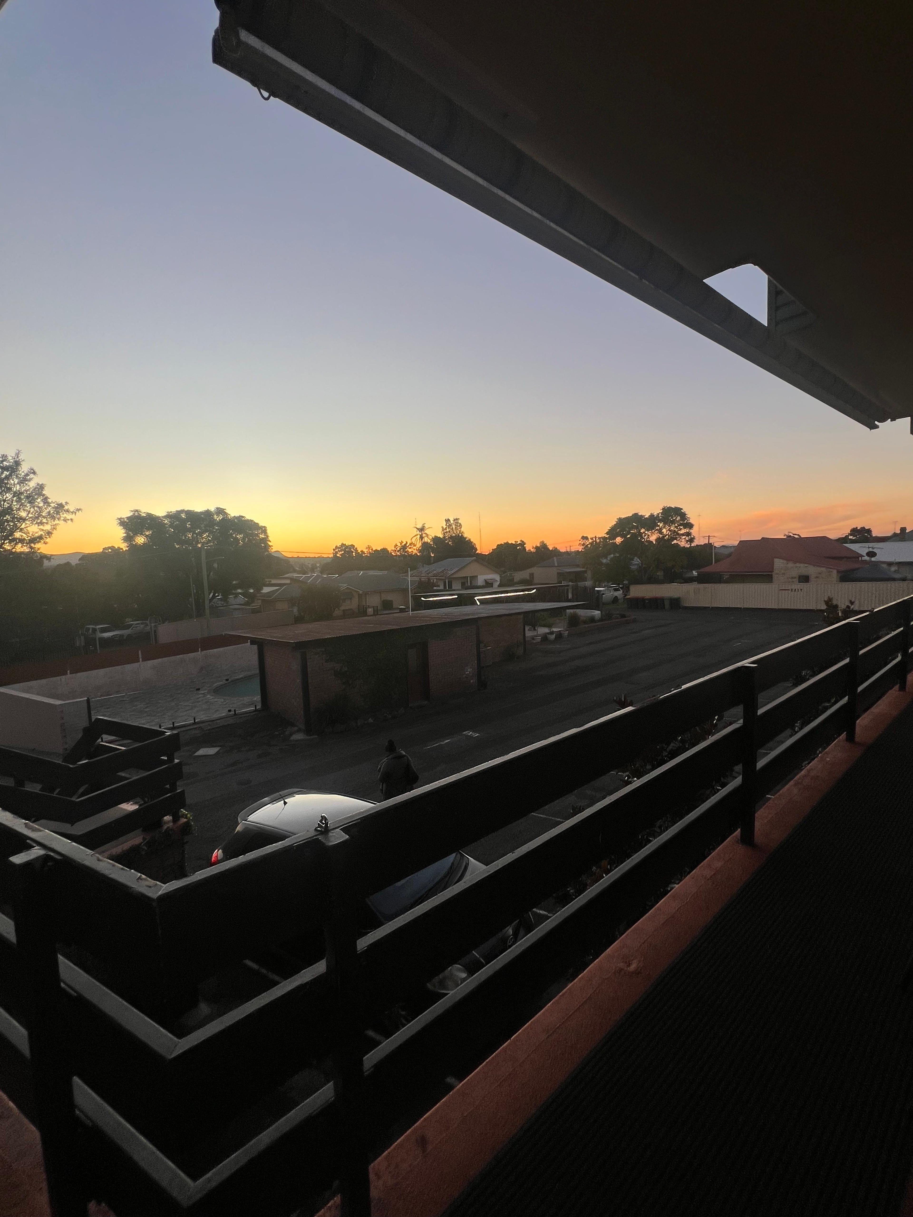 CESSNOCK VINTAGE MOTOR INN