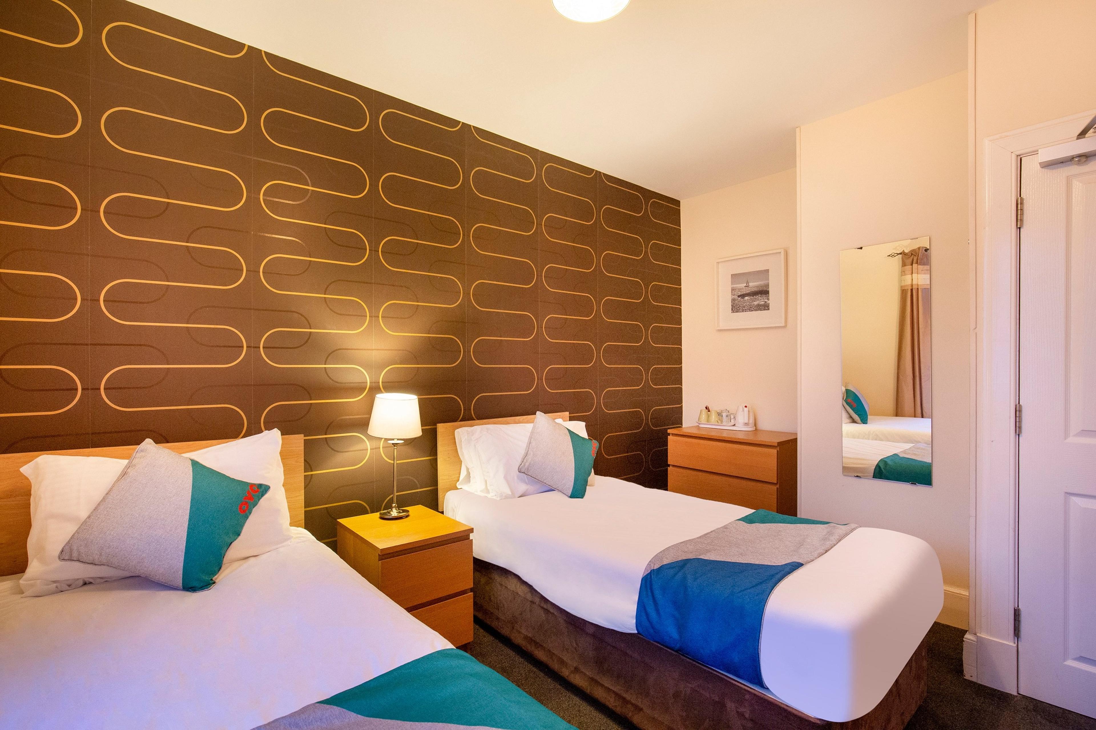OYO BRAERIACH HOTEL