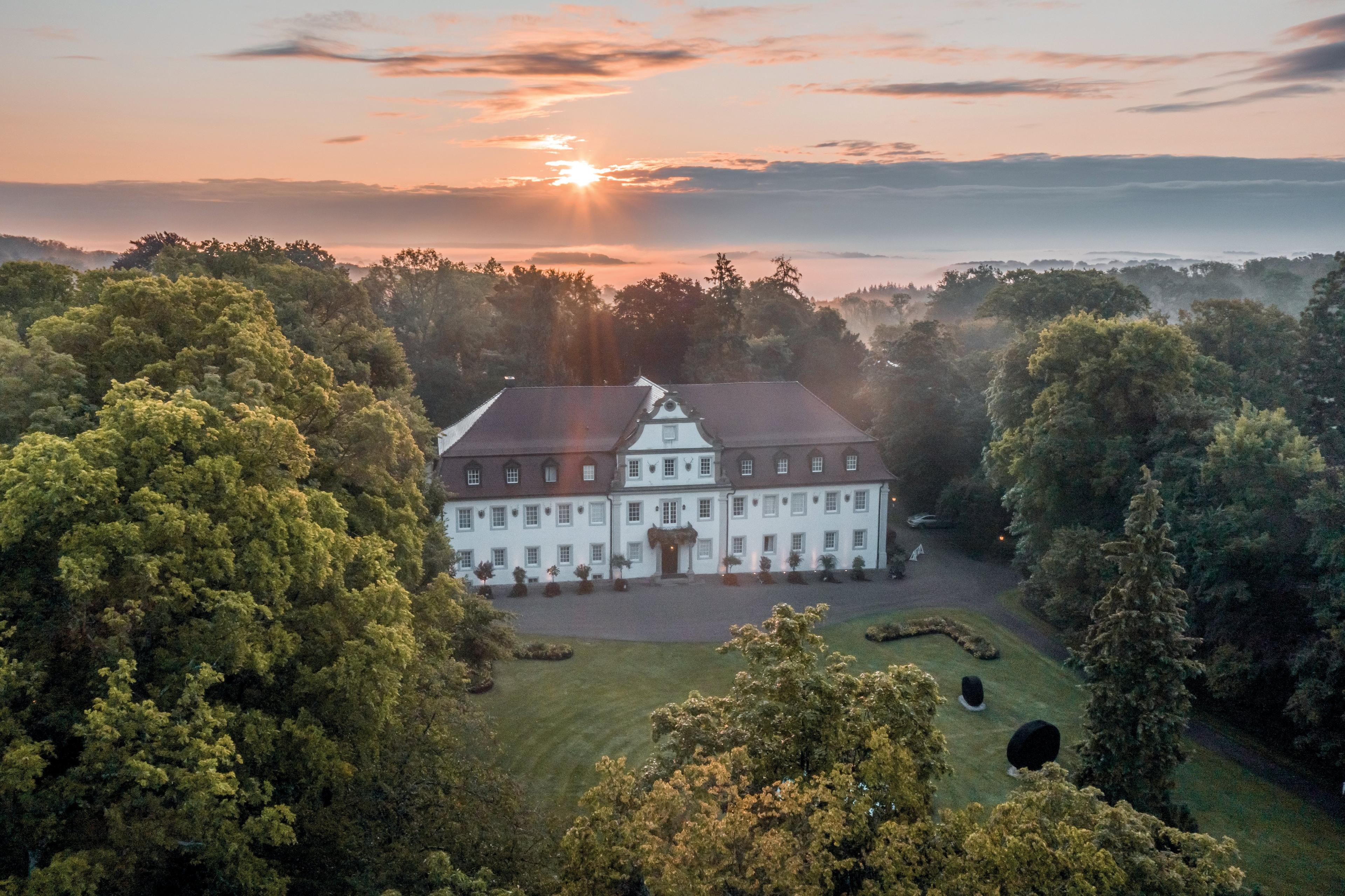 SCHLOSSHOTEL FRIEDRICHSRUHE