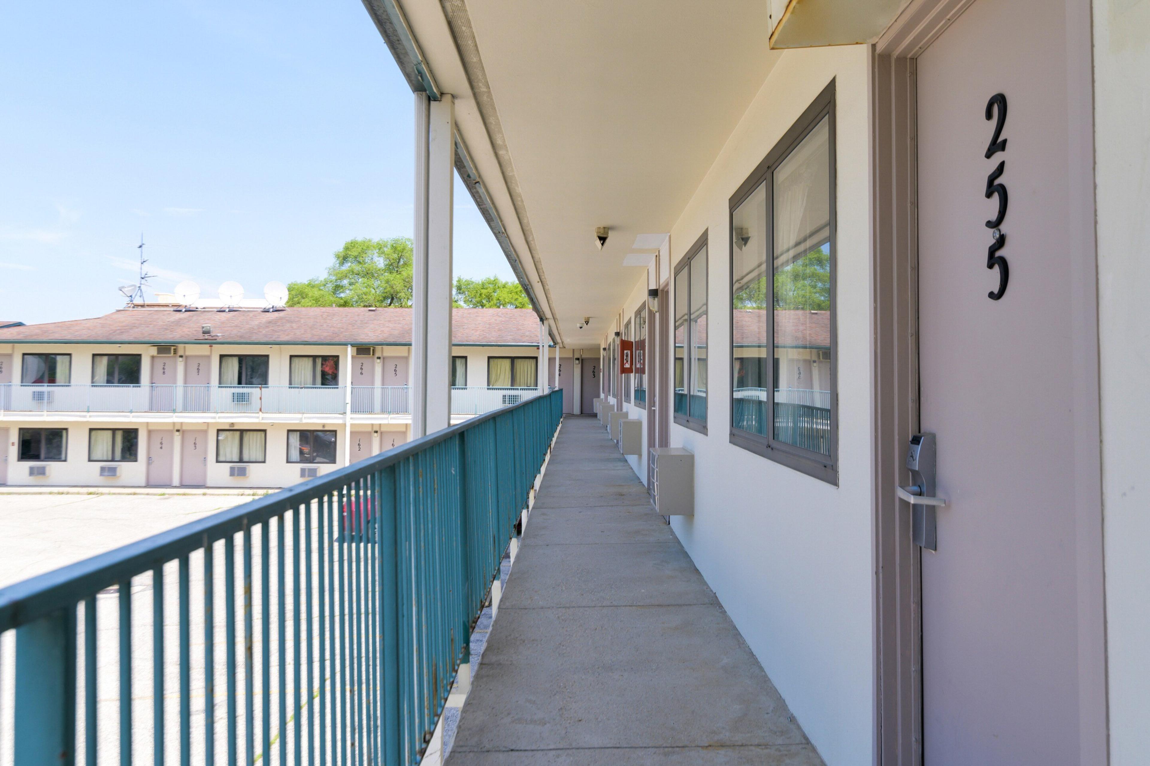 Hotel Photo 3